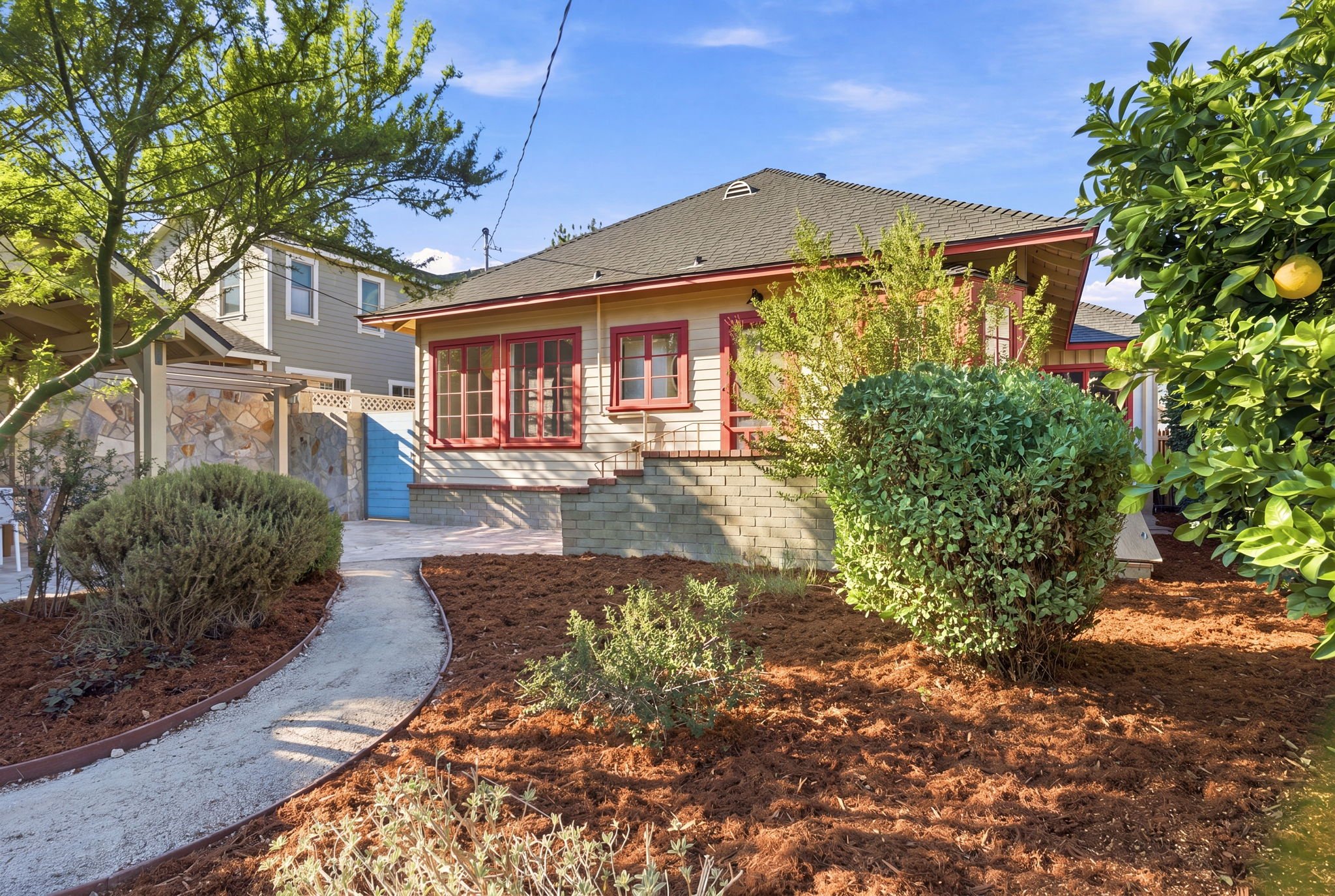 42-web-or-mls-4434_Tenth_St_Riverside_CA_92501_001 (5).jpg