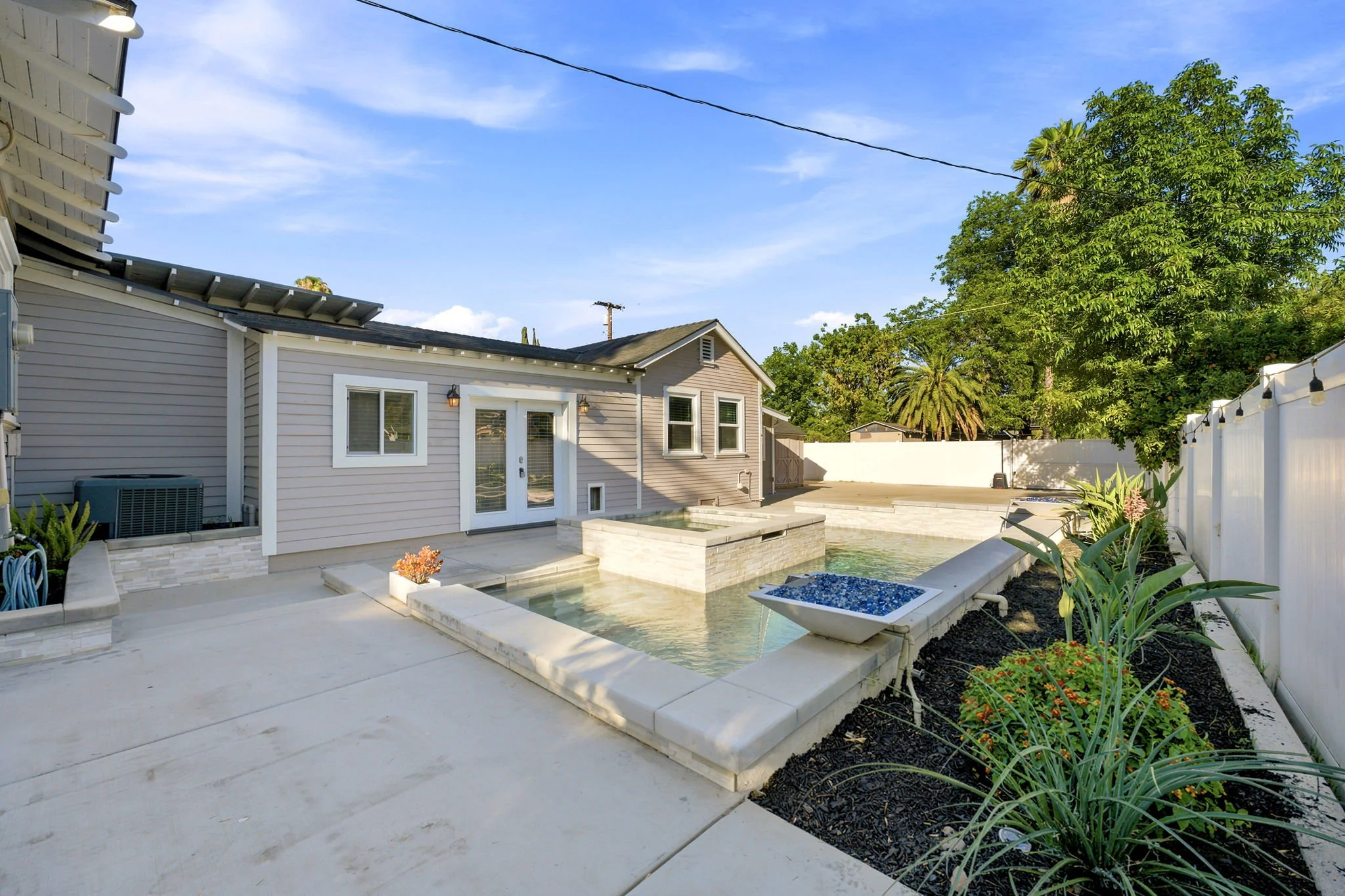 44-web-or-mls-3364_Cedar_St_Riverside_CA_92501_055.jpg