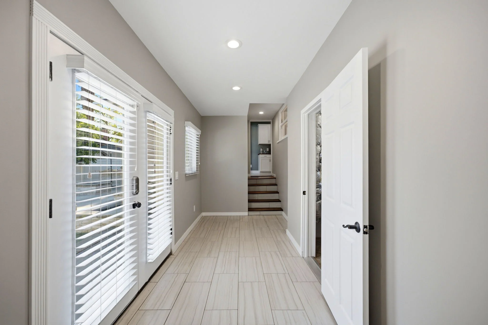 8-web-or-mls-3364_Cedar_St_Riverside_CA_92501_019.jpg