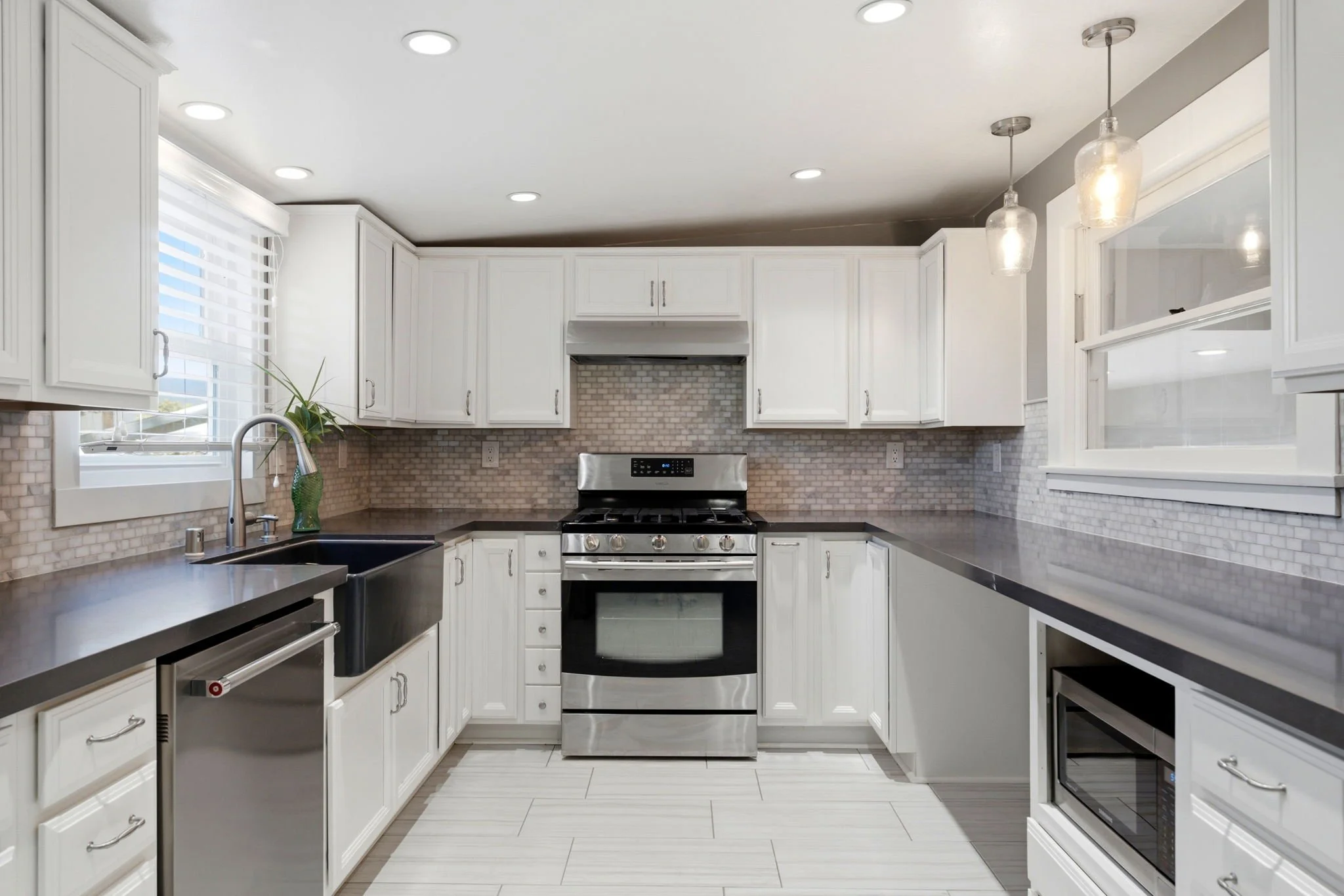 15-web-or-mls-3364_Cedar_St_Riverside_CA_92501_026.jpg