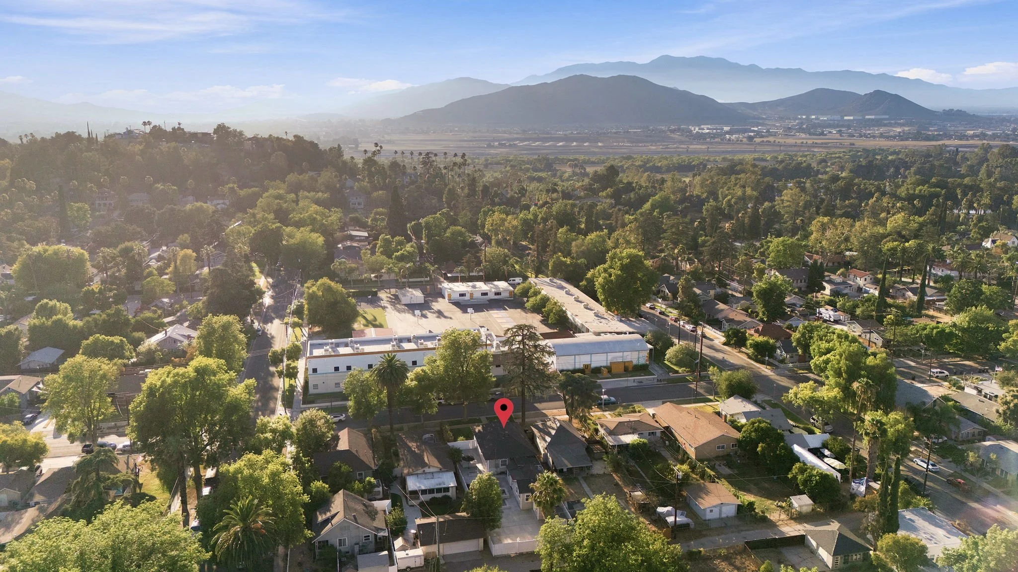 55-web-or-mls-3364_Cedar_St_Riverside_CA_92501_007.jpg