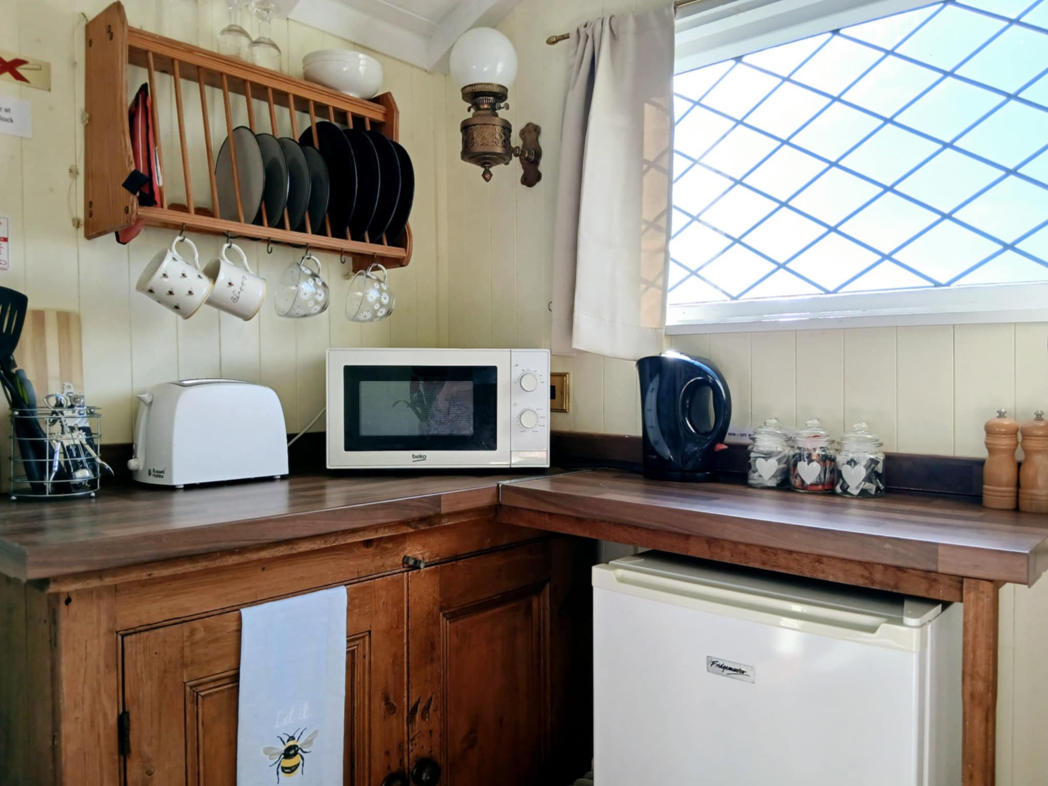 Galahad Kitchen.jpg
