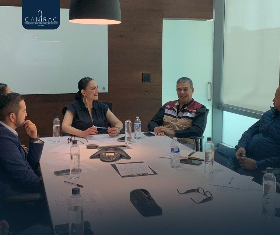 📸 | Junta de Consejo CANIRAC Tijuana
El día de ayer se llevó a cabo nuestra reunión mensual de Consejo, un espacio de diálogo, análisis y toma de decisiones estratégicas para seguir fortaleciendo al sector