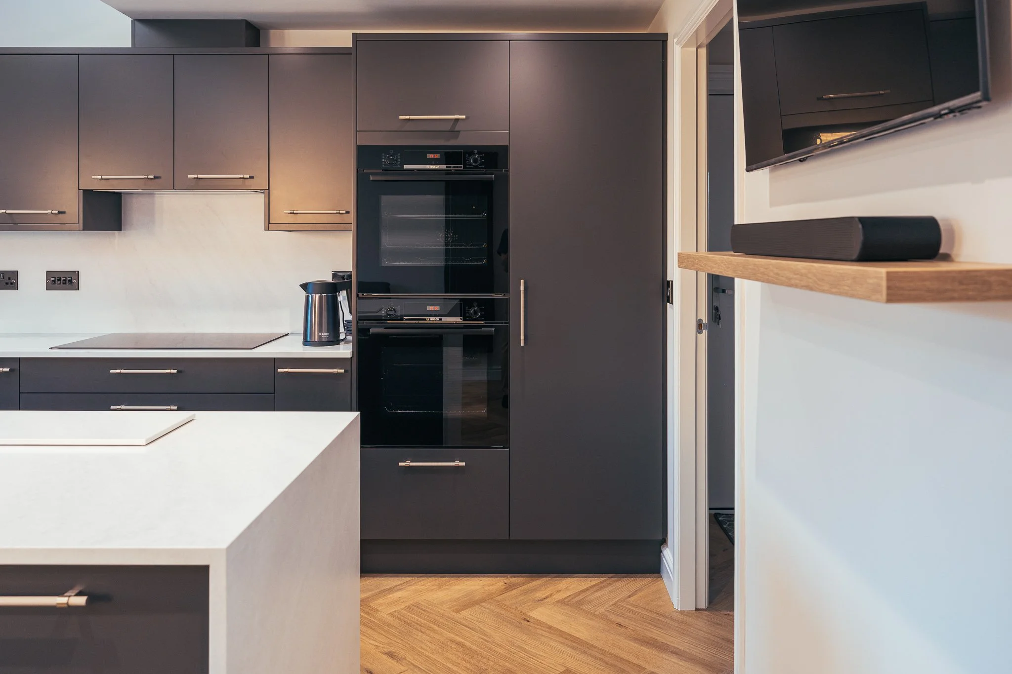Vizzini-Napier-Kitchen-006.jpg