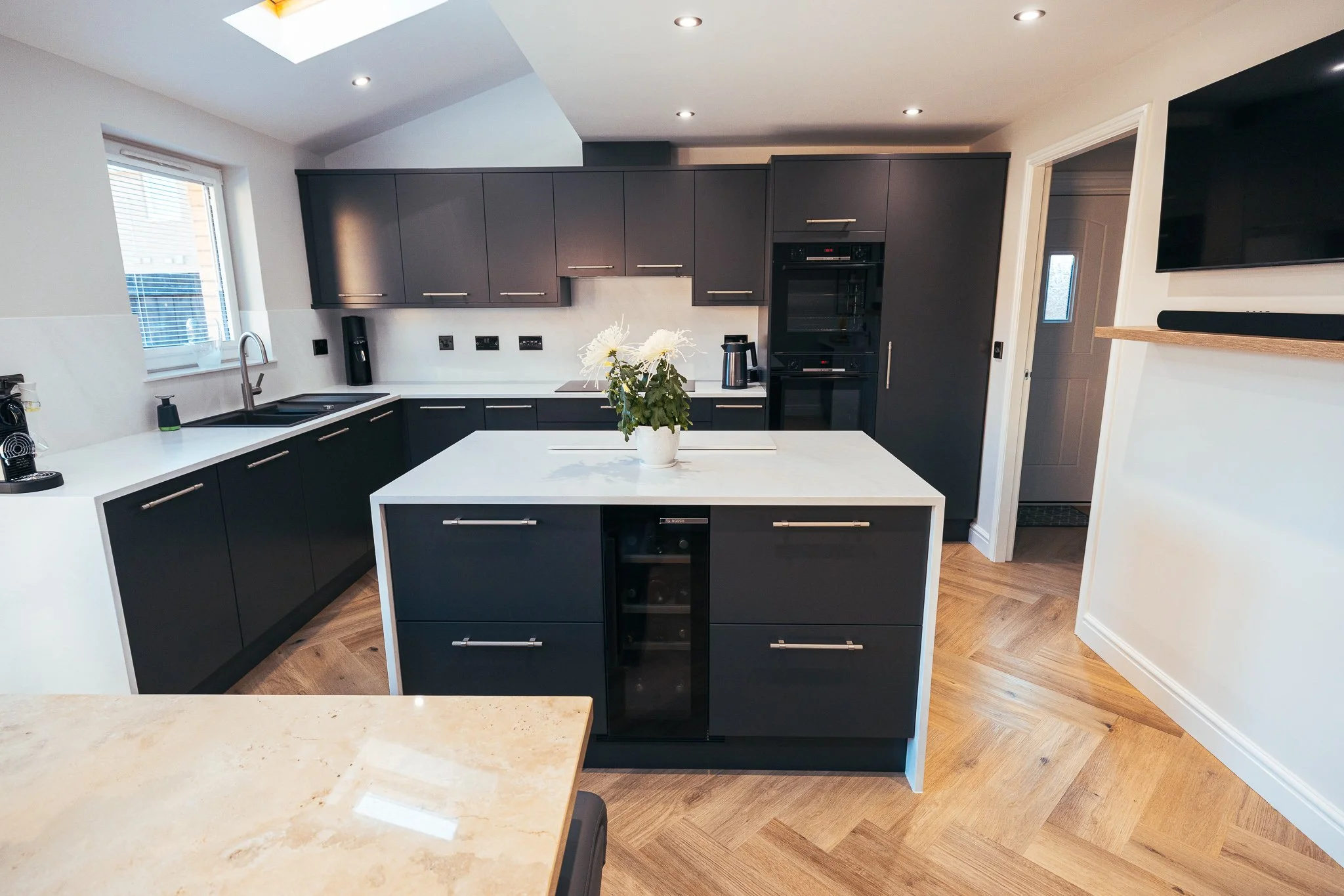 Vizzini-Napier-Kitchen-003.jpg