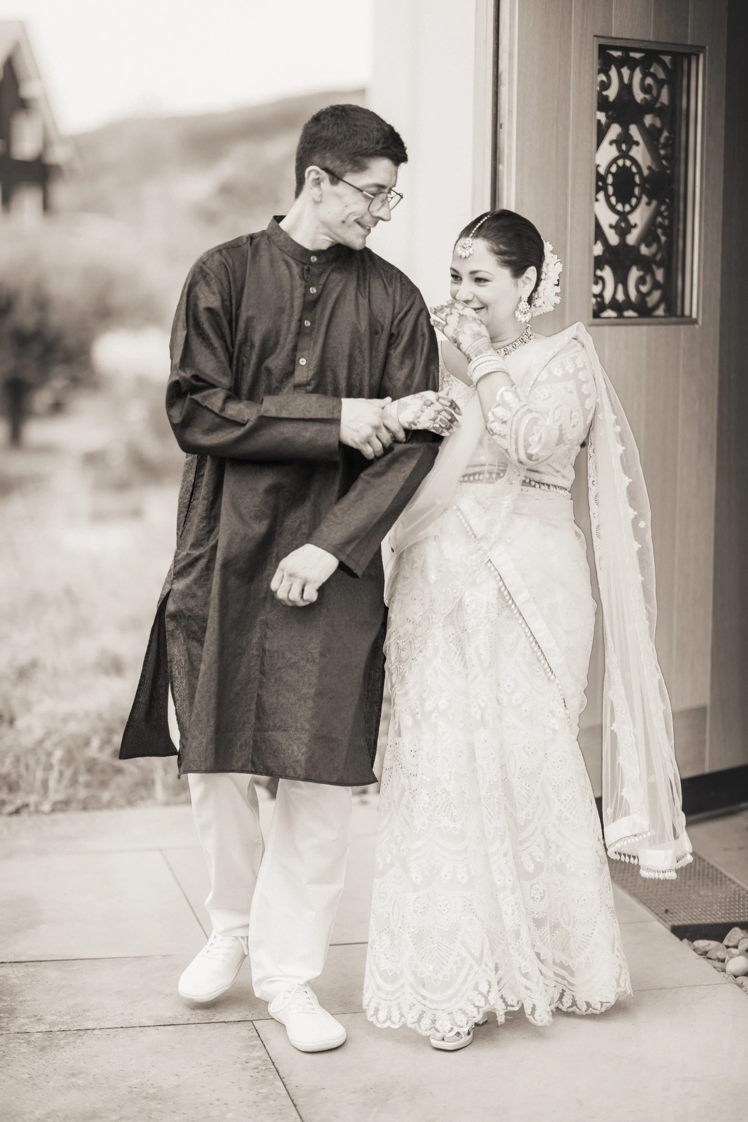 Hochzeit_Anjli_Chris_2025_Dimitri_Brooks_B&W_WebRes-17.jpg