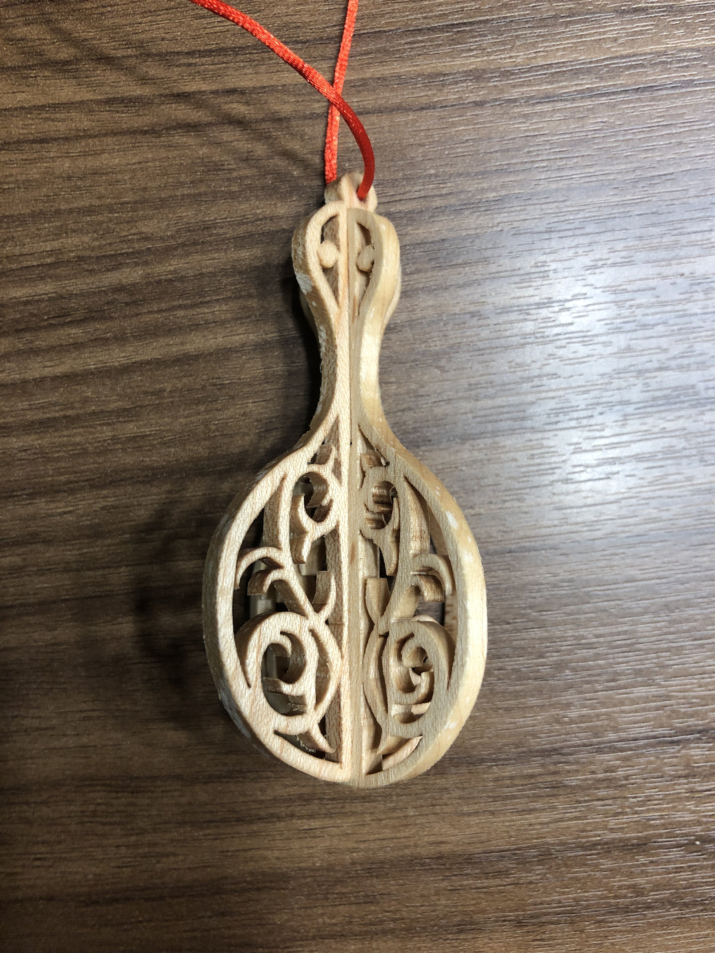 Maple 3-D Lacy Ornament