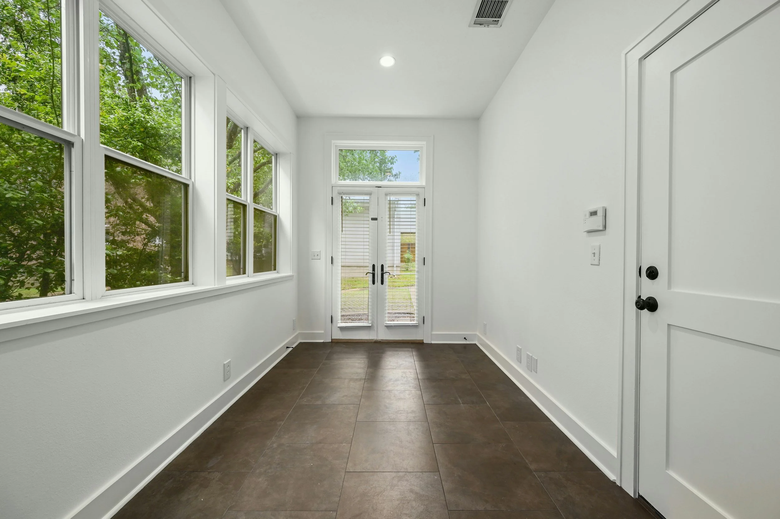 014-461984-1205 Norwalk Lane Unit D 15_13252296.jpg