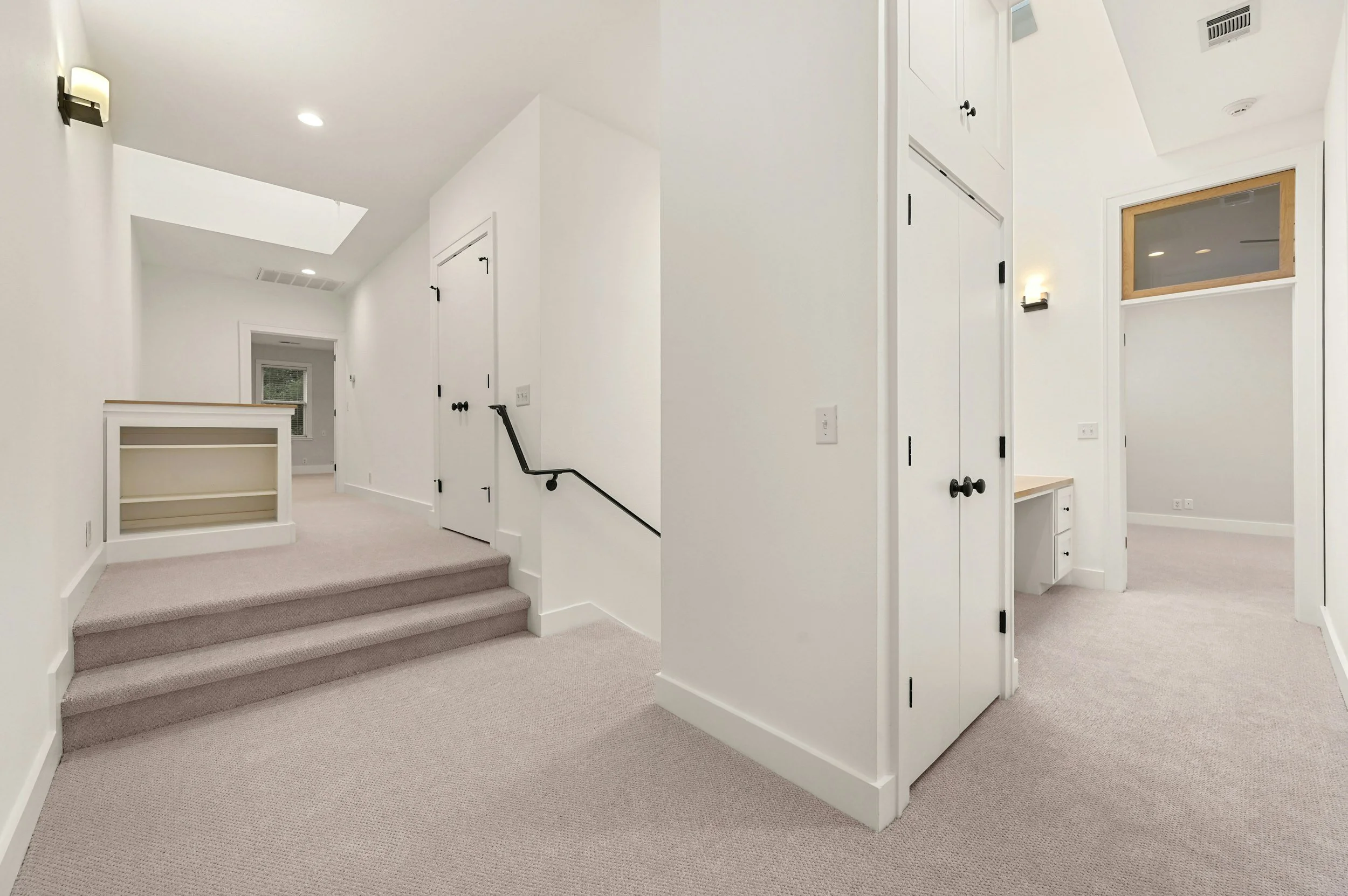 017-461984-1205 Norwalk Lane Unit D 18_13252312.jpg