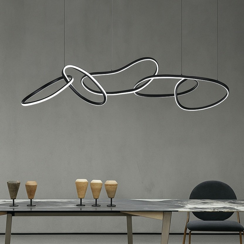 The Aurelia Flow Black
