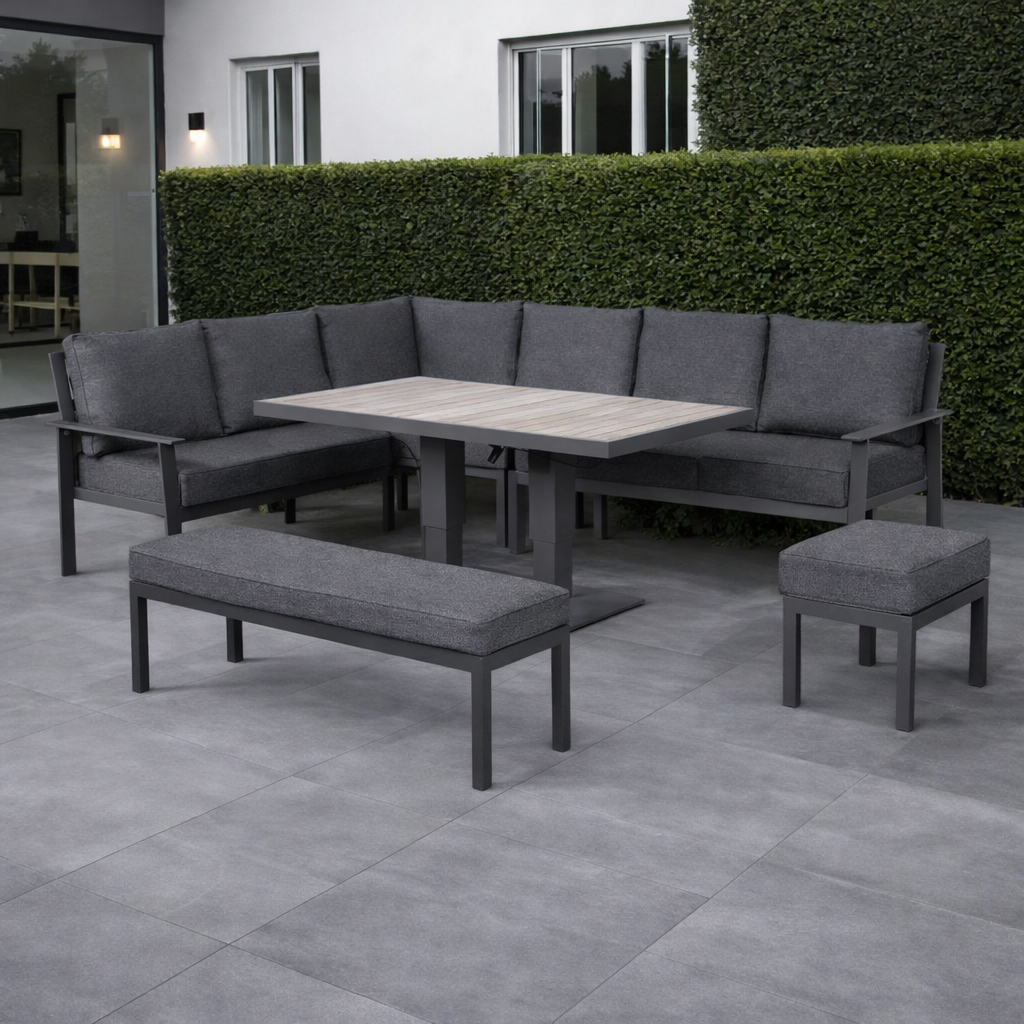Azurea Aluminium Outdoor Seating Area