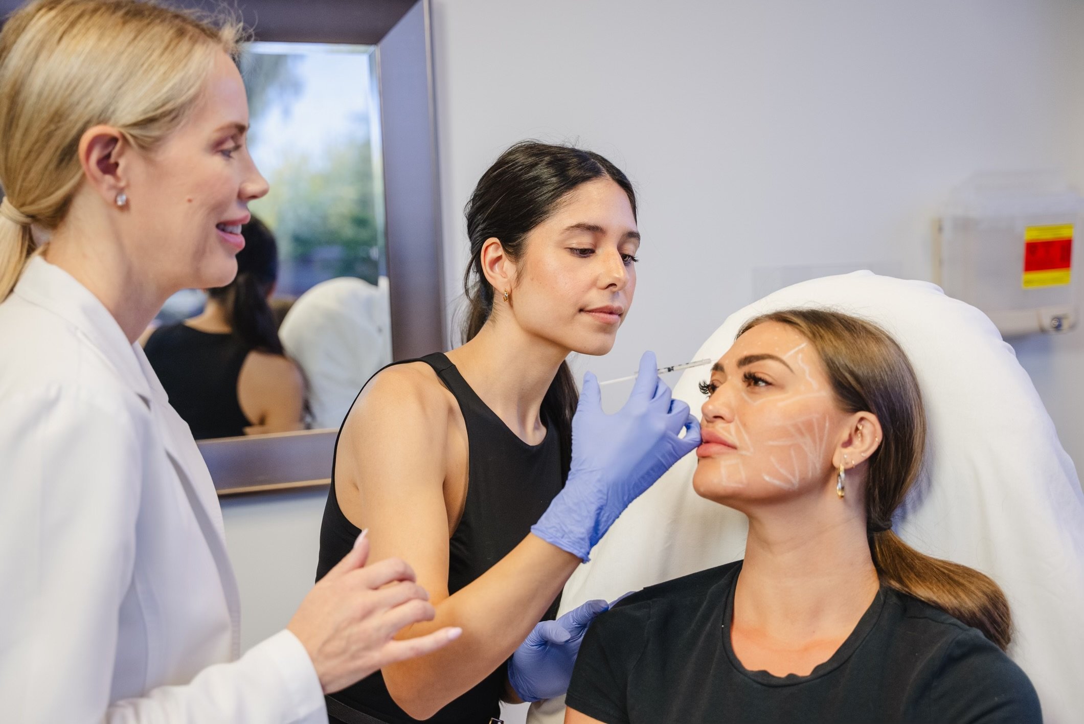 Master Botox for Frown Lines and “11s” at Esthetic Breakthrough Training