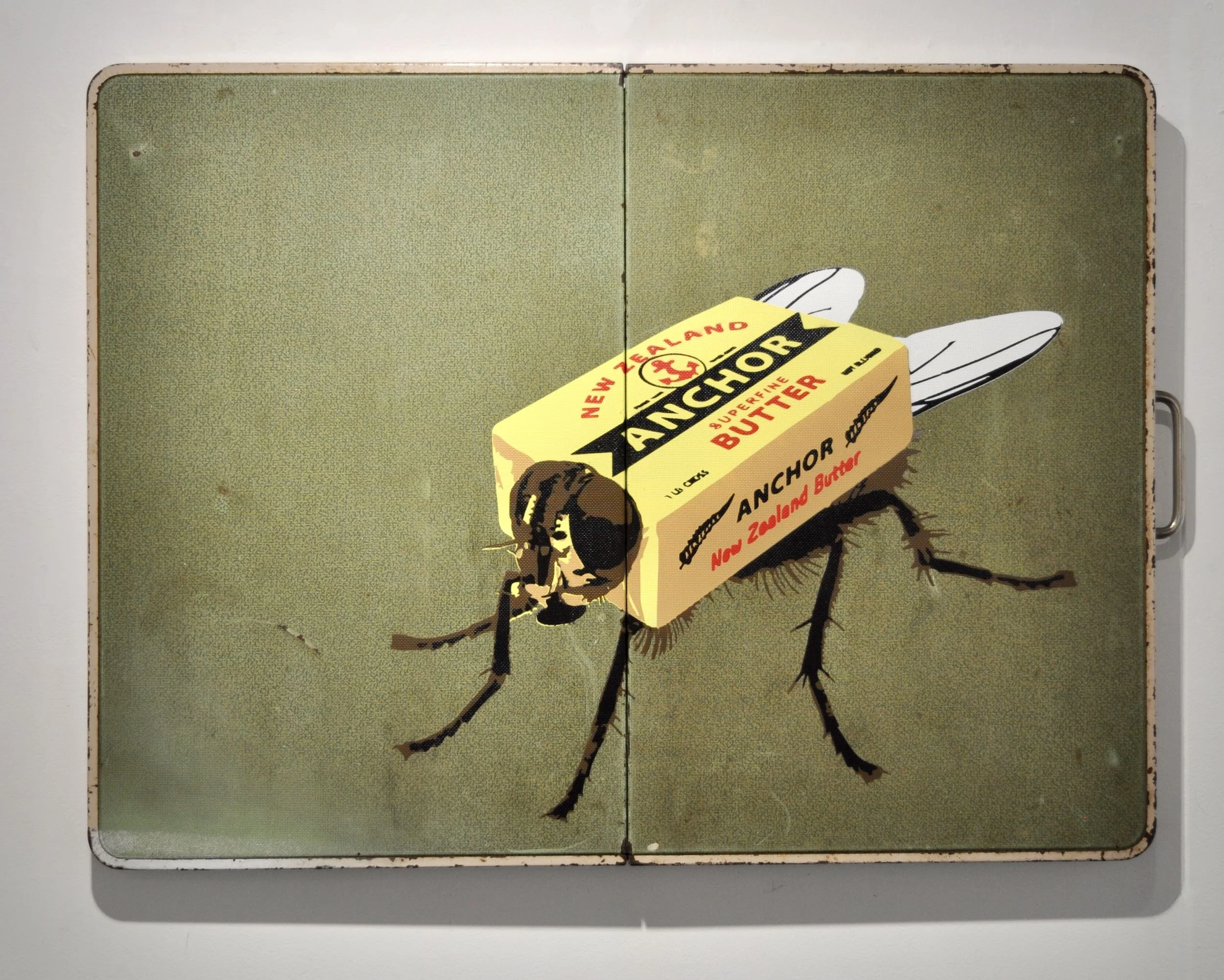 Butyrum musca domestica - or Butterfly   Retro camping table, Molotow paints