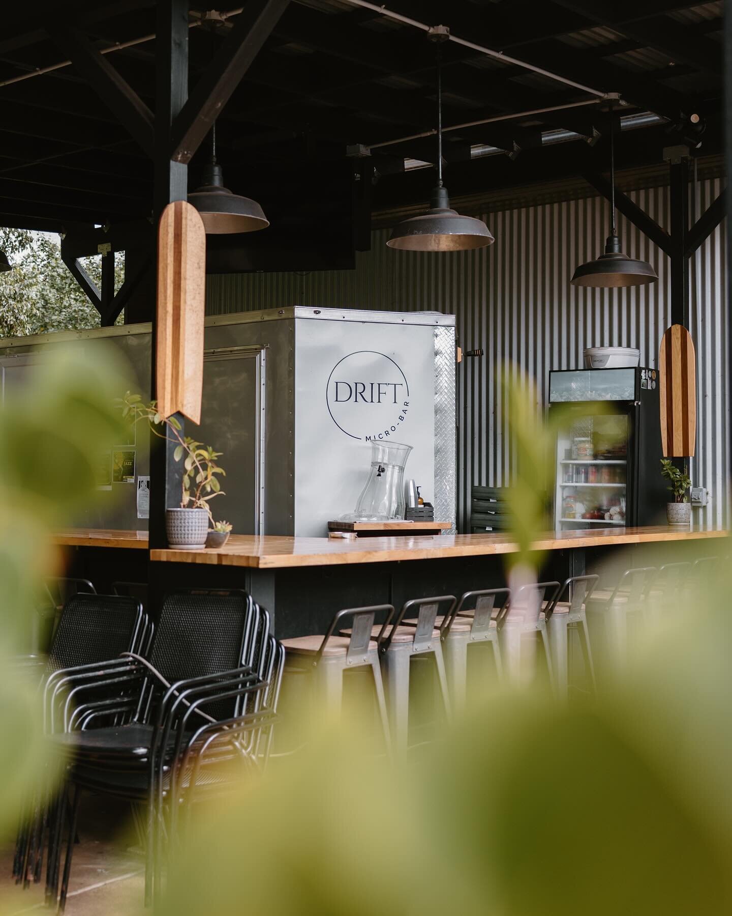 Have you stopped by @drift_kauai yet? It&rsquo;s the coolest micro-bar located on the back side of the warehouse. Open Tuesday-Saturday from 12pm-8pm with Happy Hour every day at 4pm. Enjoy a fun night out with friends to experience all that Drift ha