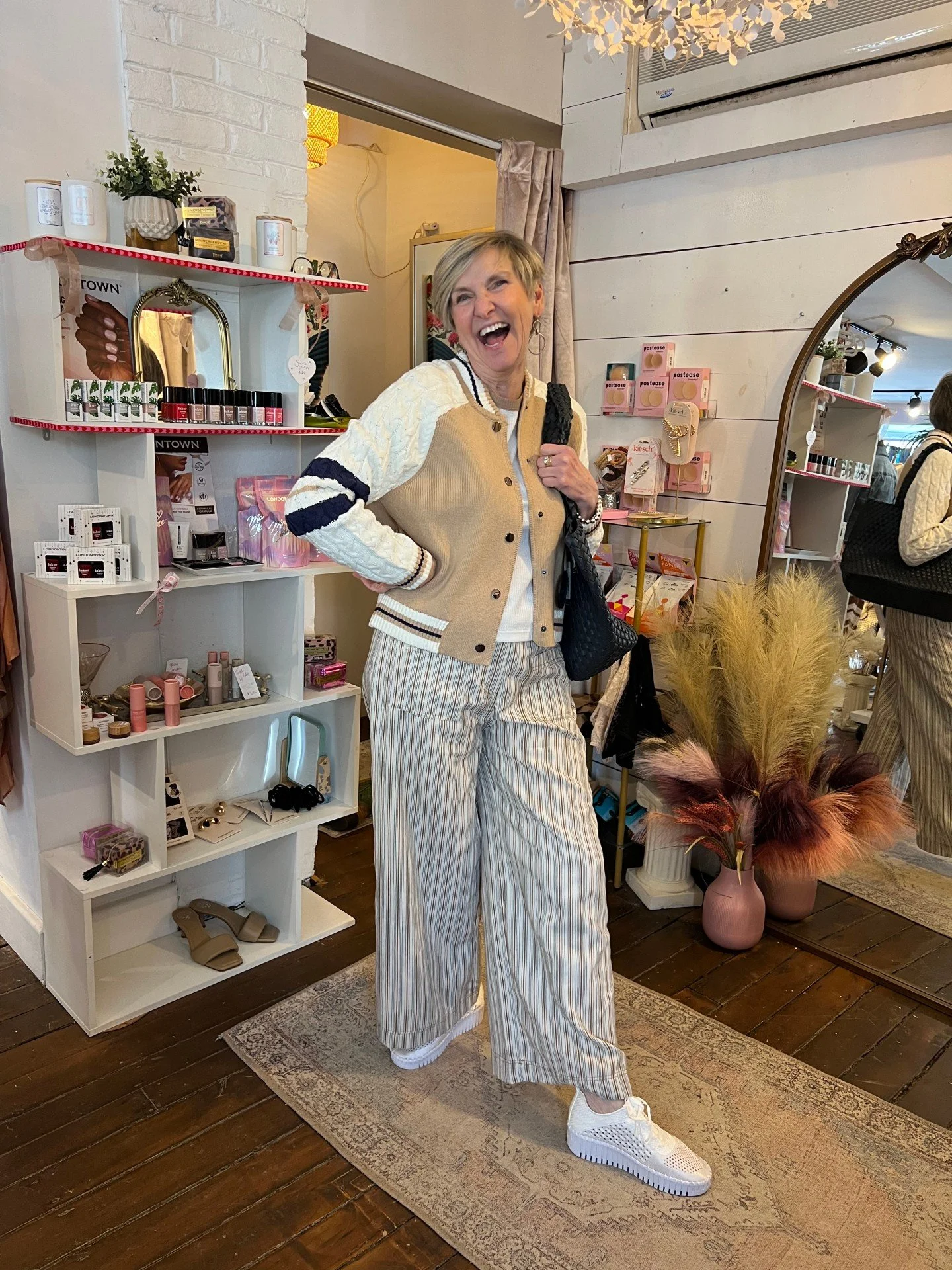 Now THIS is owning your style 💃 Vermont is fully in its &ldquo;second winter&rdquo; phases (it's a Vermont thing!😄), so we styled Heidi in layers that are both cute and practical.

A classic denim jacket for those chilly mornings, paired with bold 