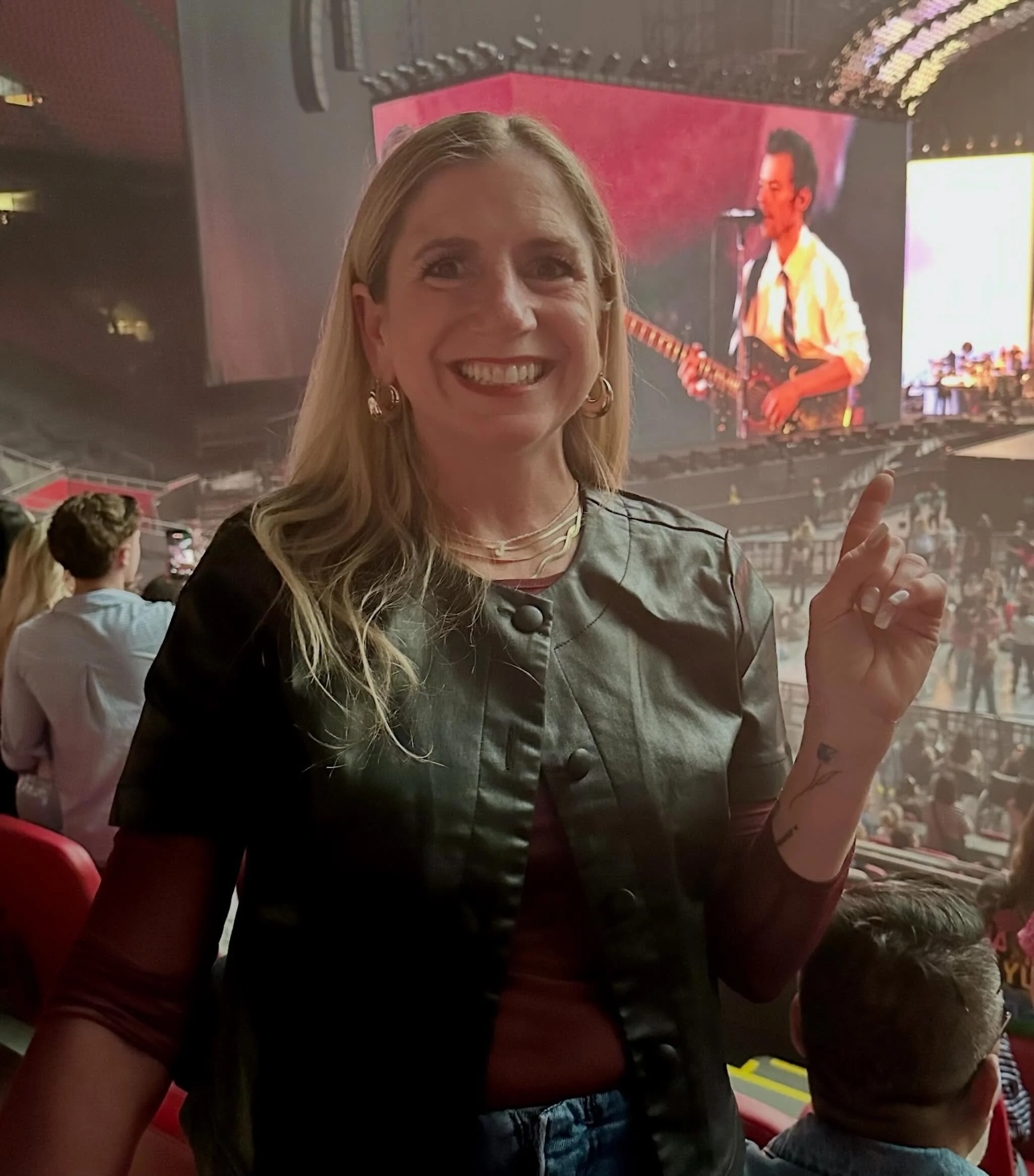 There&rsquo;s something so special about knowing our little shop in Vermont gets to be part of life&rsquo;s biggest moments and adventures. ✨
Harry Styles in Amsterdam?! YES PLEASE. 🇳🇱🎶
Our beautiful Jenny Ryan took her Someday styles all the way 