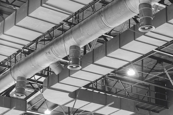 hvac-duct-cleaning-ventilation-pipes-600nw-662674564.png
