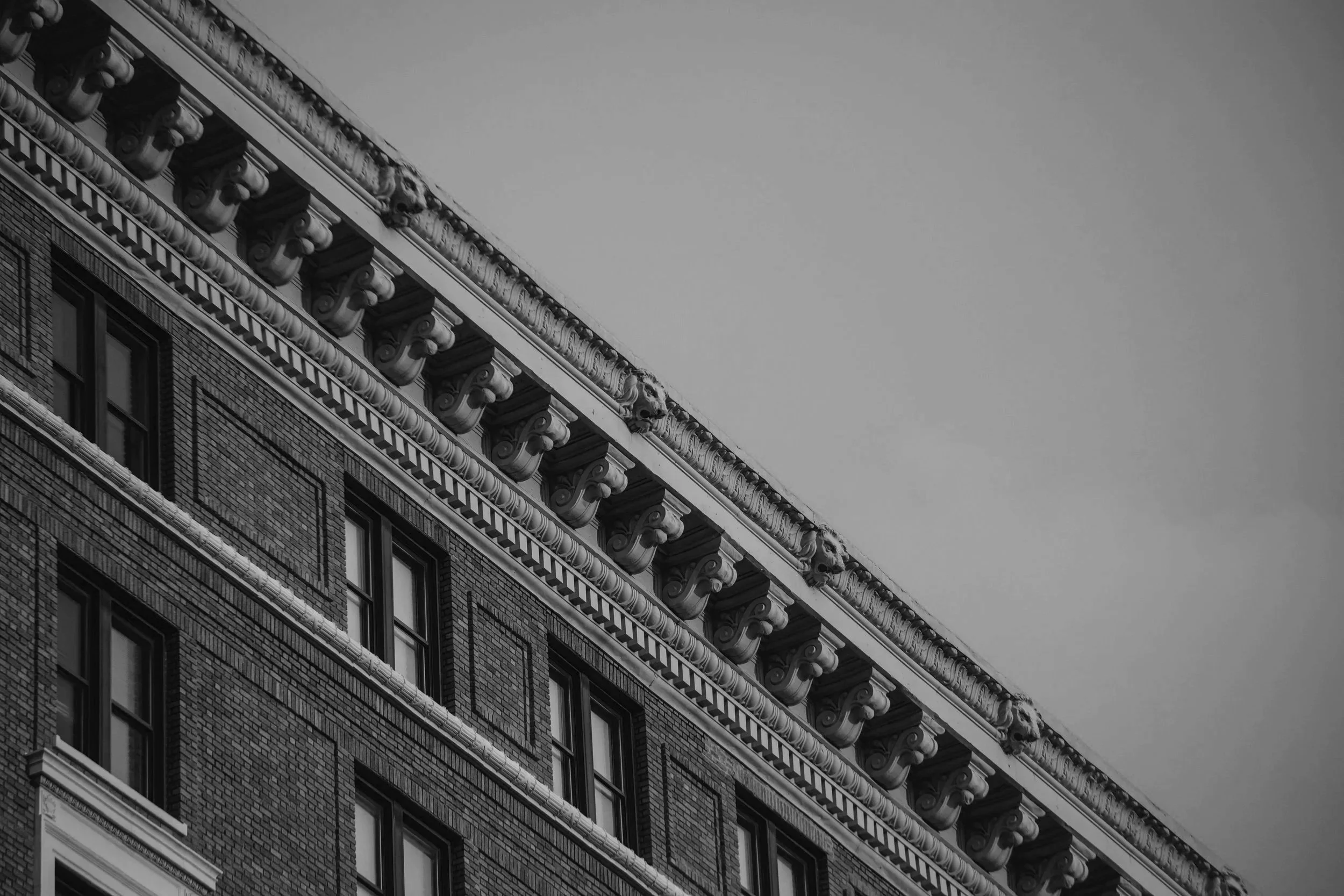 BROOKLYN PREWAR  RESIDENCE