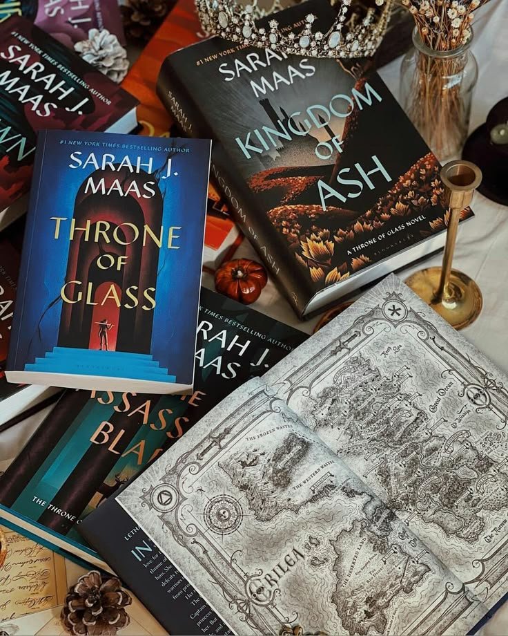 Throne of glass saga.jpeg