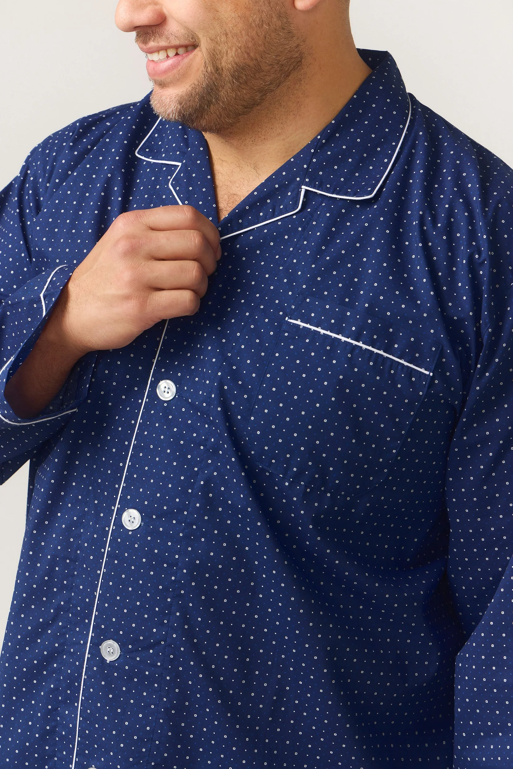 Contare Country_A845100_Symmetry Print LS Set_Navy-3.jpg
