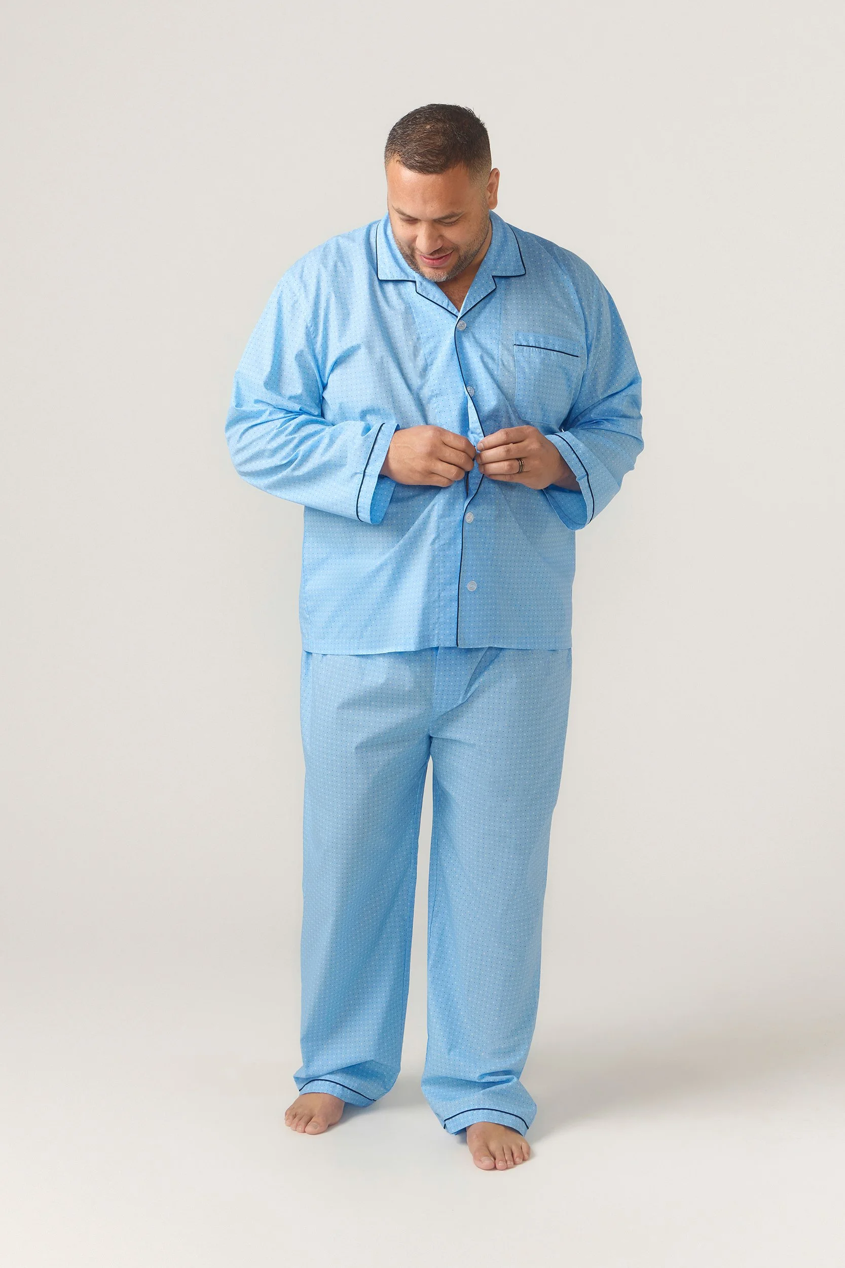 Contare Country_A845100_Symmetry Print LS Set_Lt Blue.jpg