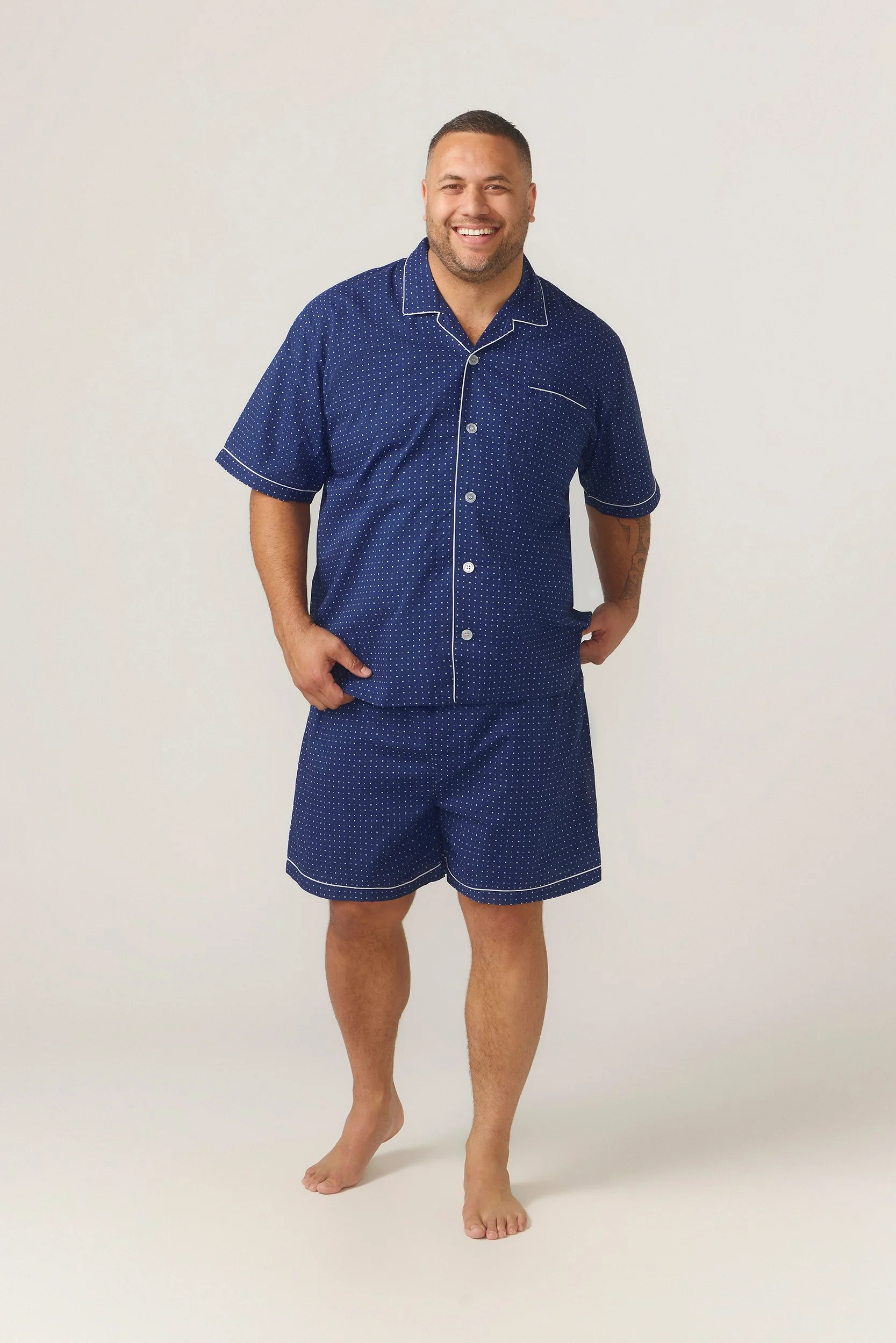 Contare Country_A825100_Symmetry Print SS Set_Navy.jpg