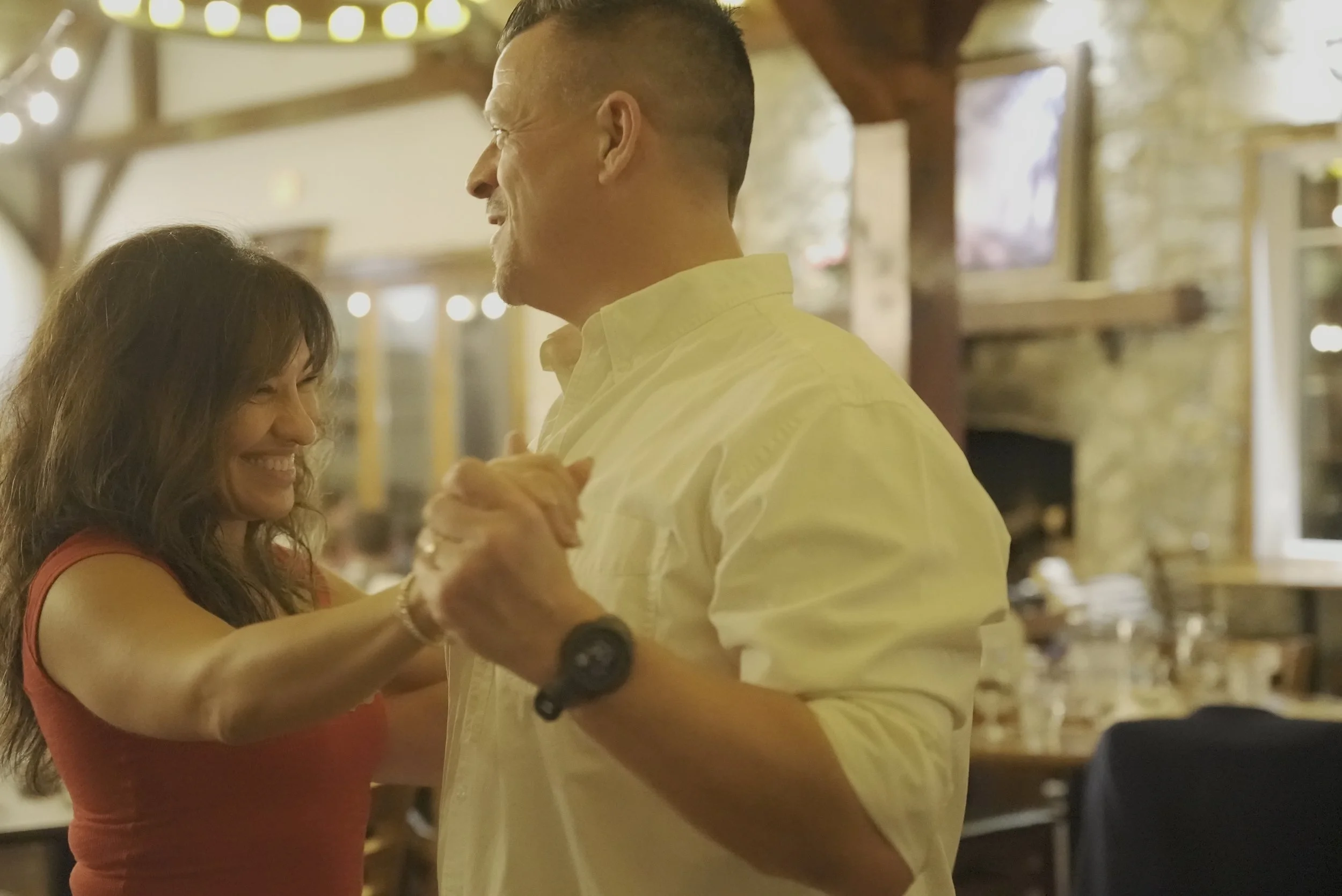 Sips & Dips at Creek's Edge Winery