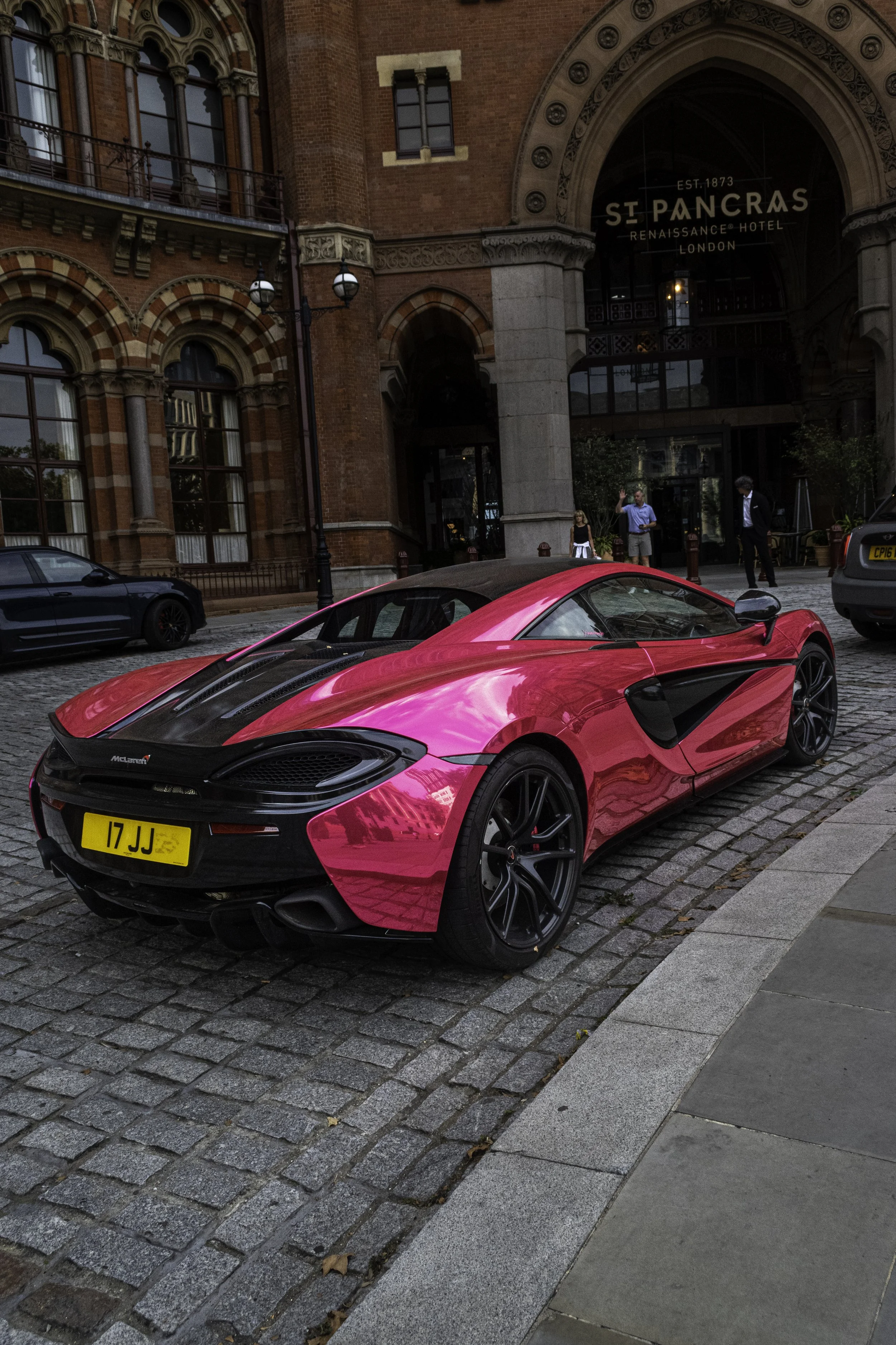 London Fashion Week 23 - 16.09.23 (53 of 126).jpg