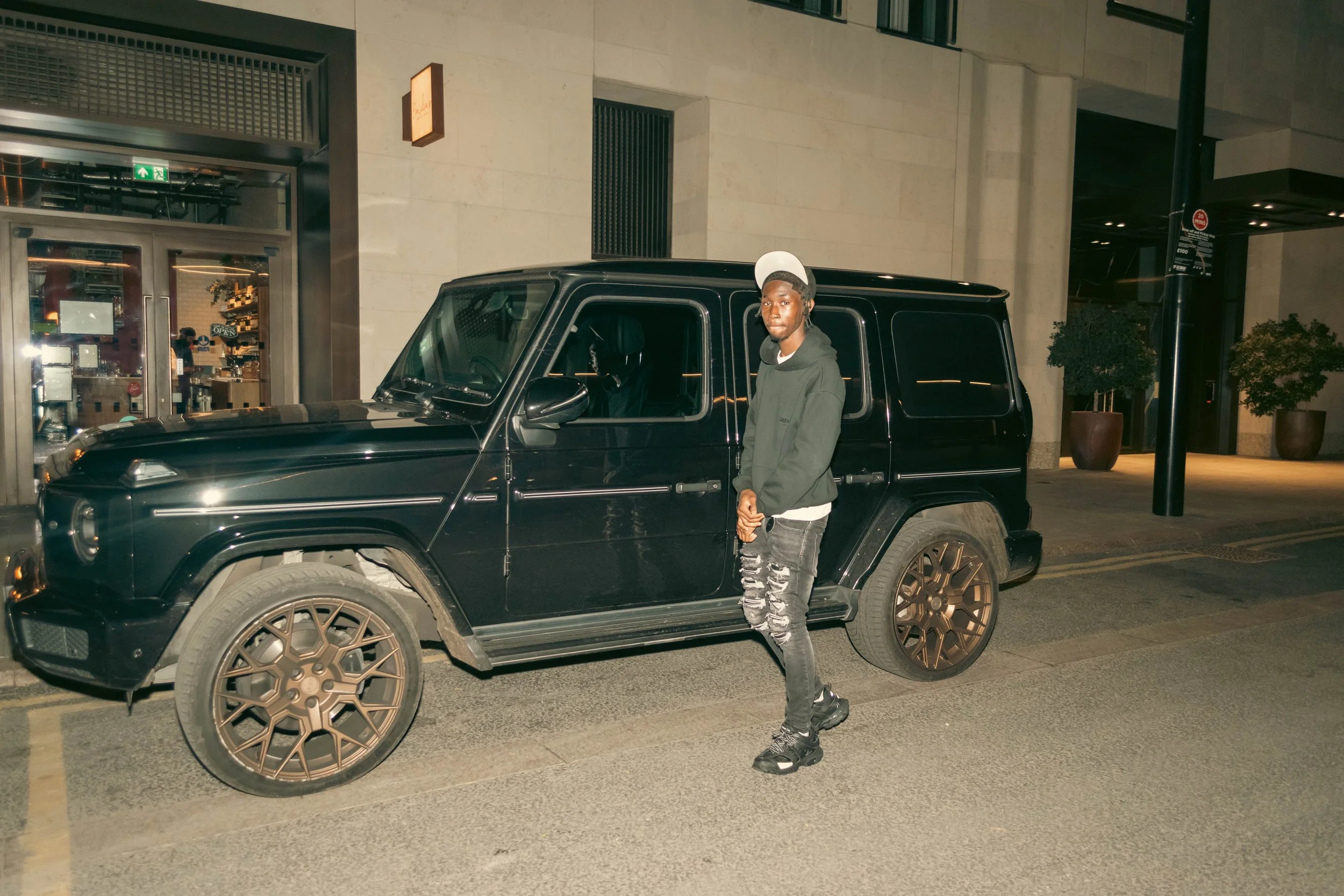 Jay Birthday Shoot - 18.09.23 (115 of 159).jpg