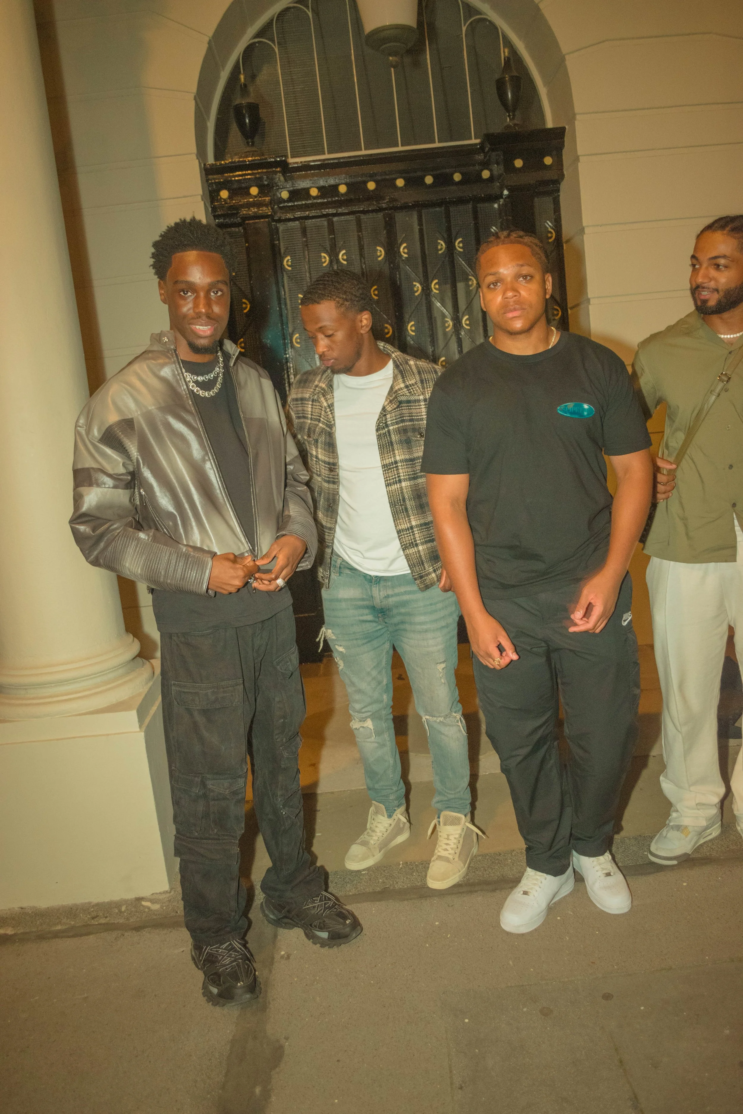 Ferell's Birthday Shoot - 10.09.23 (20 of 170).jpg