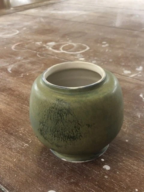 large green vase 3.jpeg