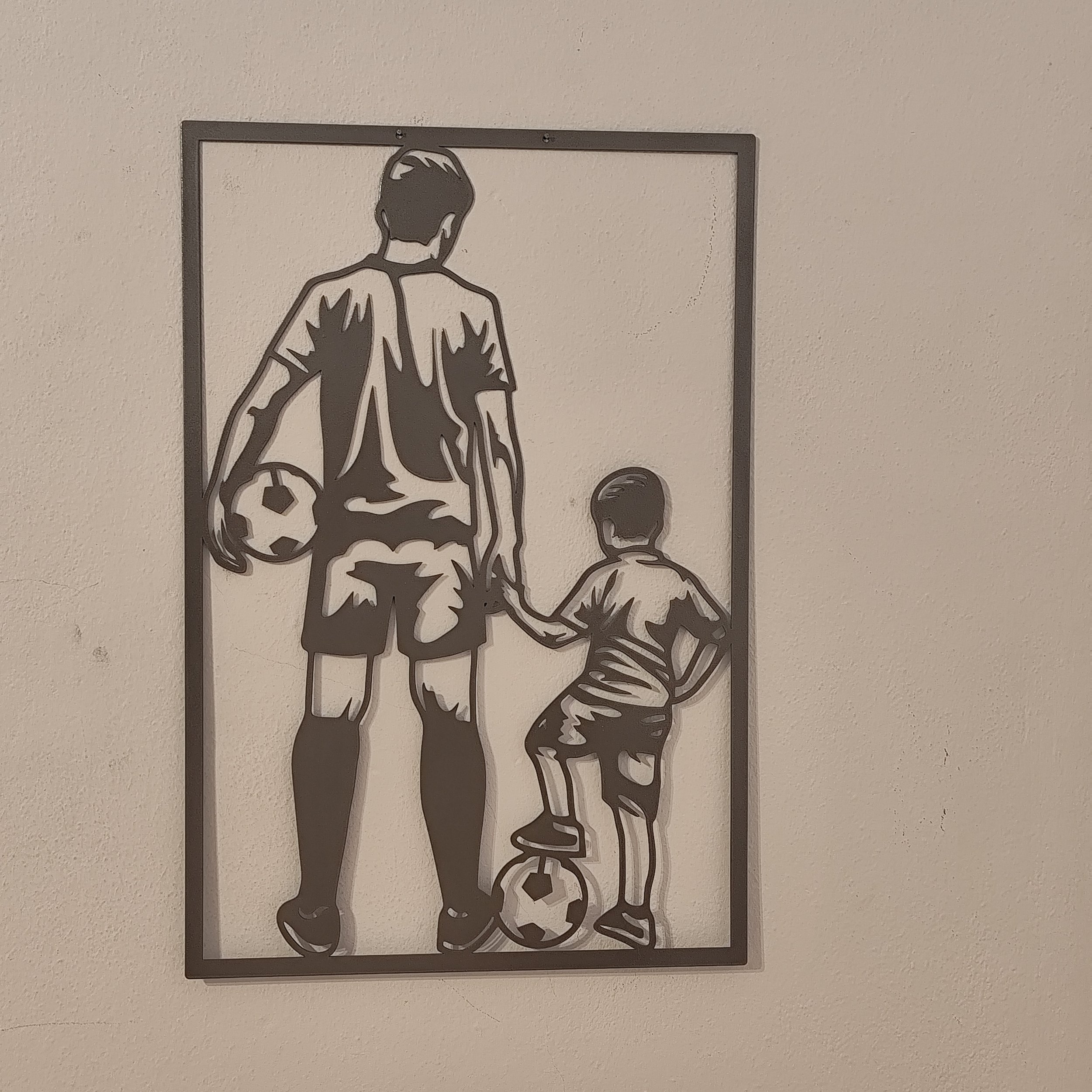 Metallbild Familie Fußball Szene moderne Wandkunst
