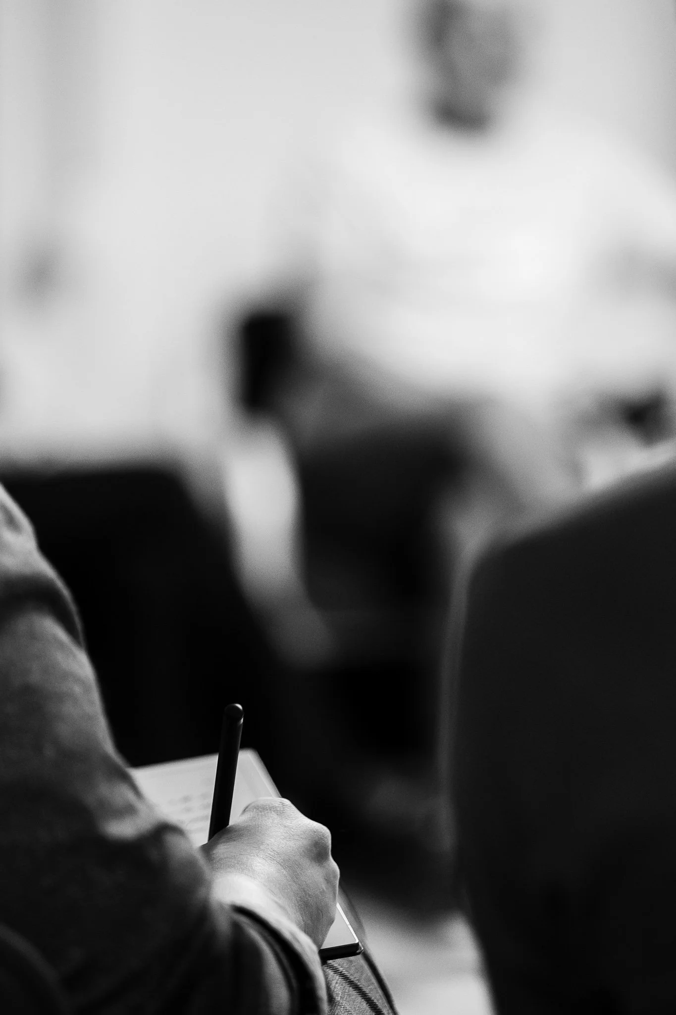 Altcumva.ro-Povestitorii 2-0107.jpg