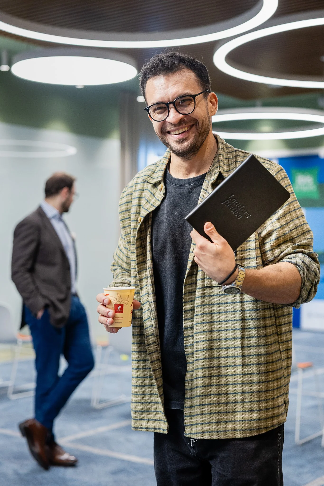 Altcumva.ro-LEAD MD-0023.jpg