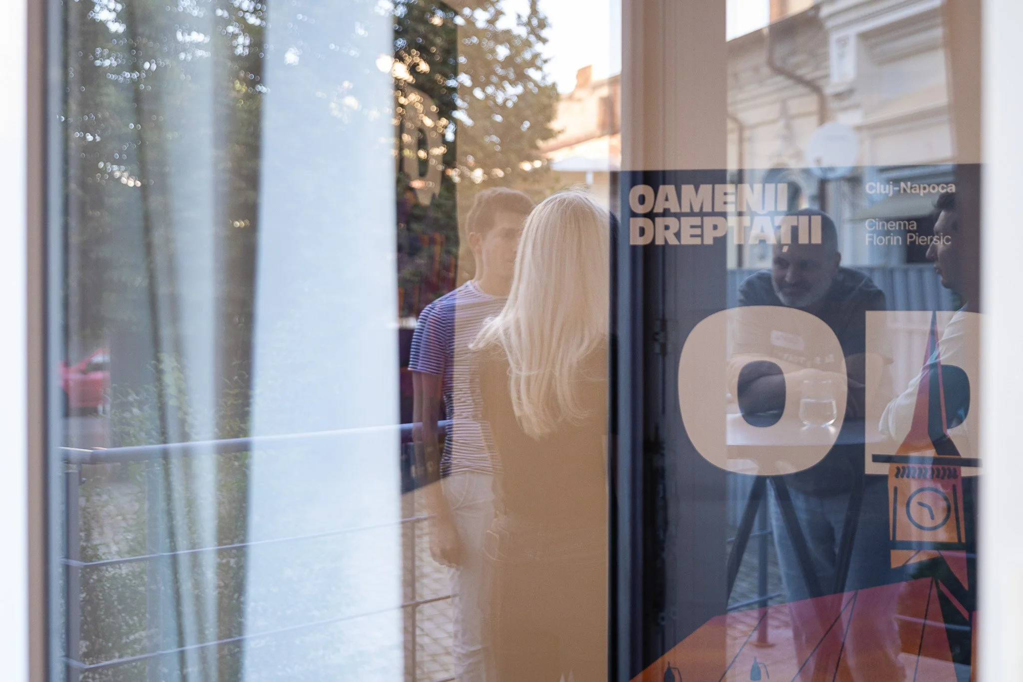 Altcumva.ro-Povestitorii 1-0012.jpg