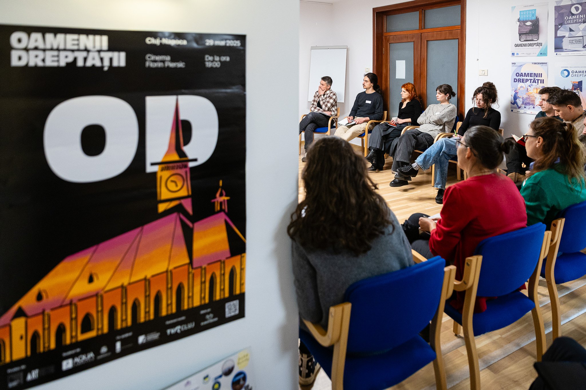 Altcumva.ro-Povestitorii 2-0105.jpg