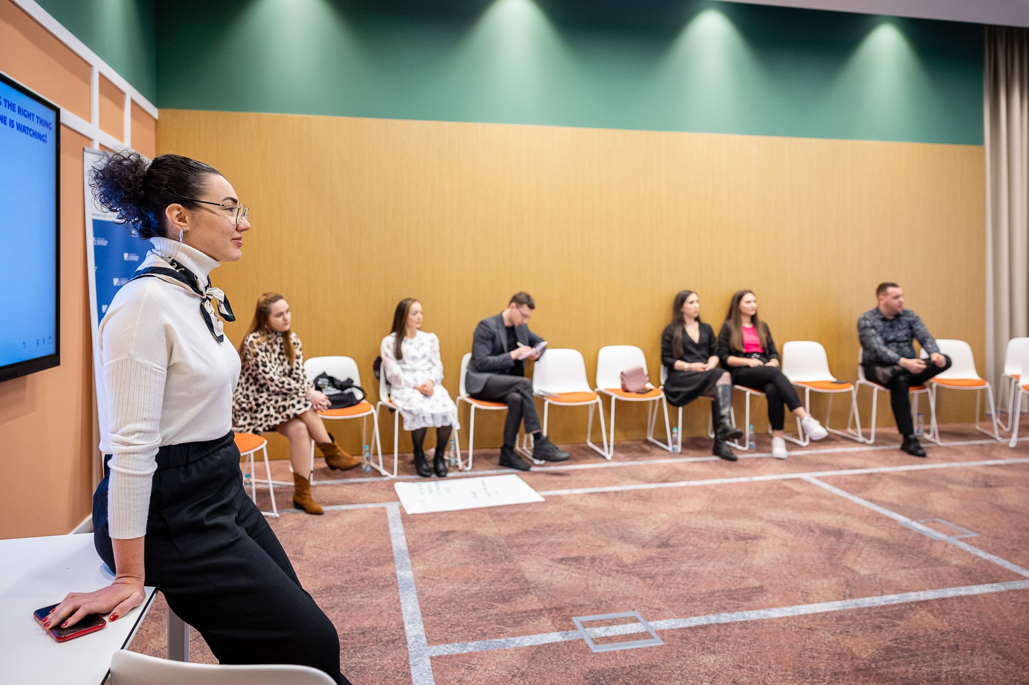 Altcumva.ro-LEAD MD-0722.jpg