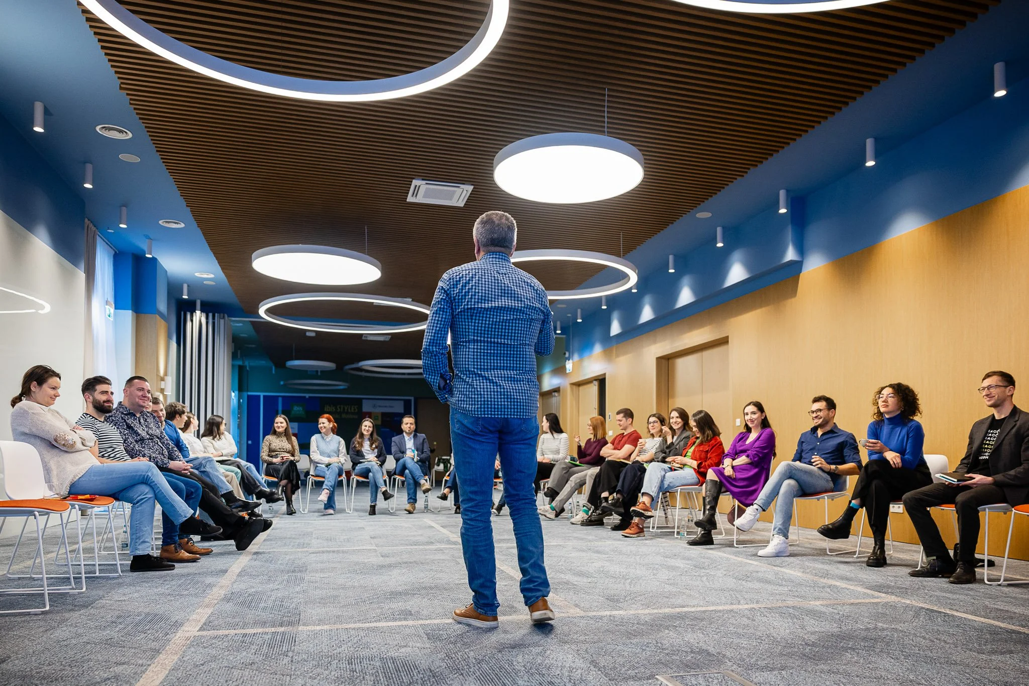 Altcumva.ro-LEAD MD-0207.jpg