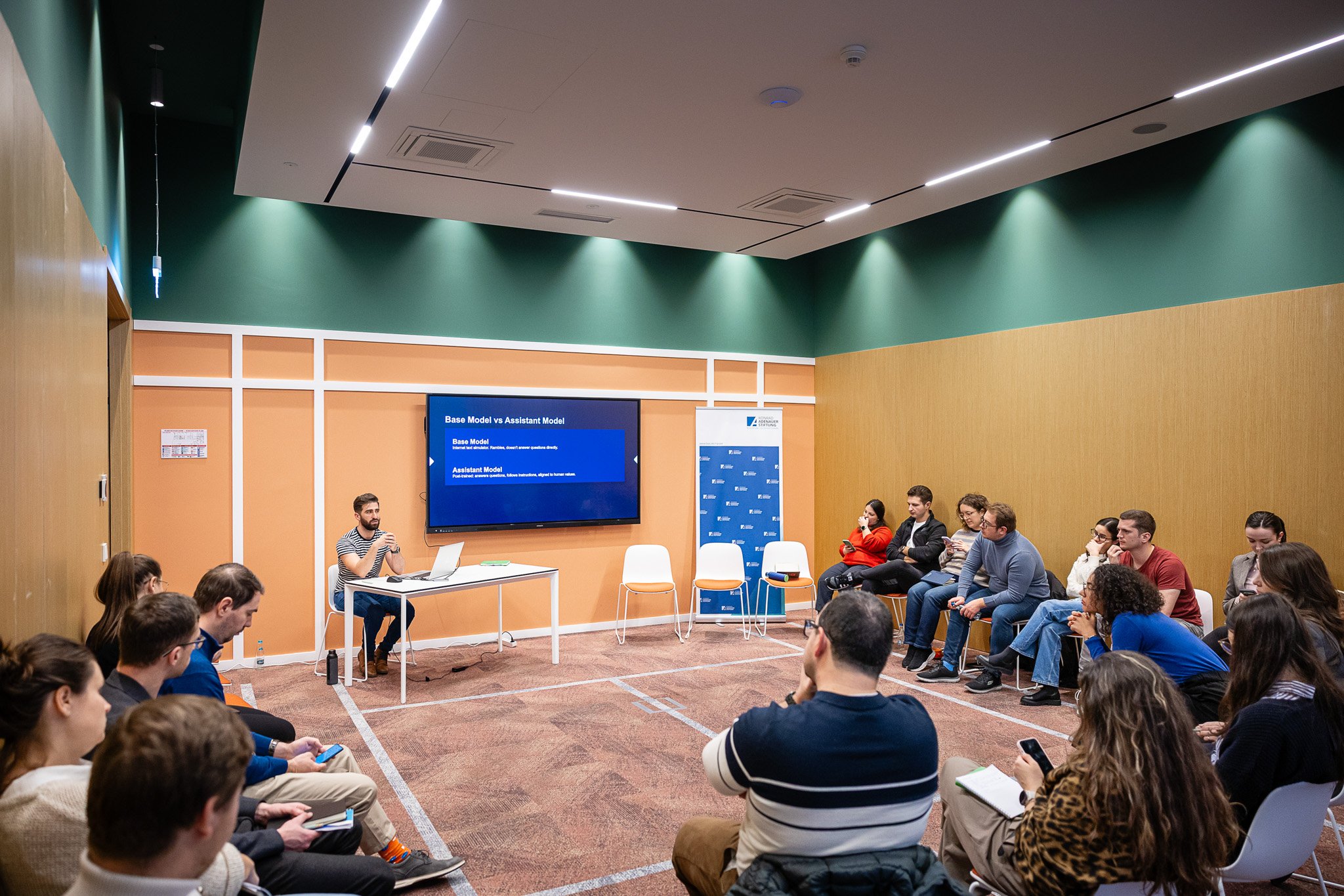 Altcumva.ro-LEAD MD-0452.jpg