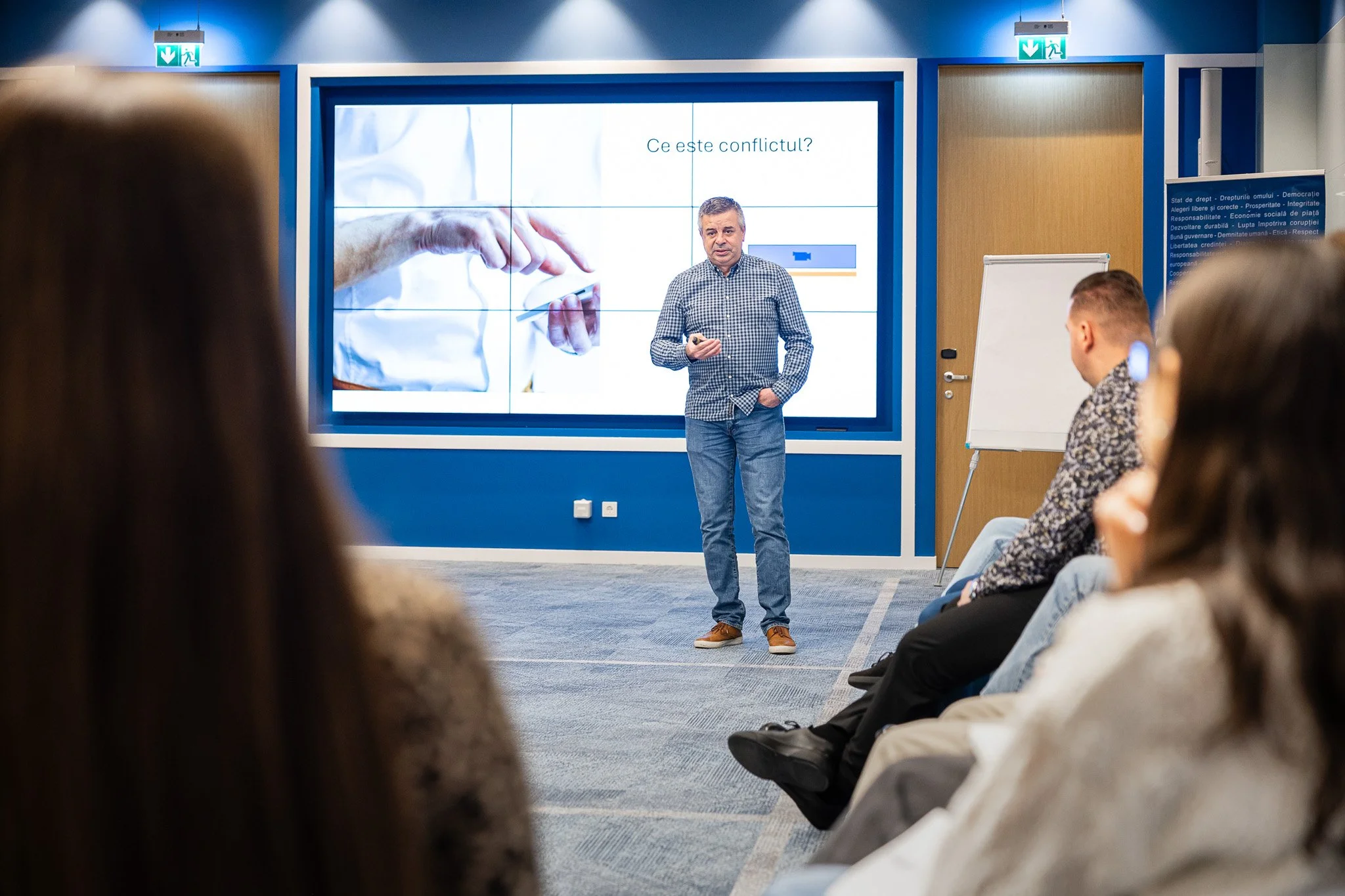 Altcumva.ro-LEAD MD-0211.jpg