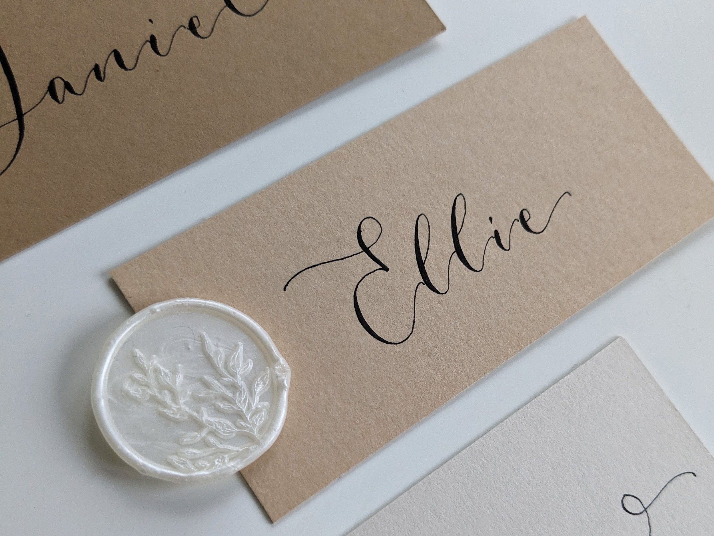 https://i.etsystatic.com/24967853/r/il/6dd623/5837942905/il_fullxfull.5837942905_7z1d.jpg