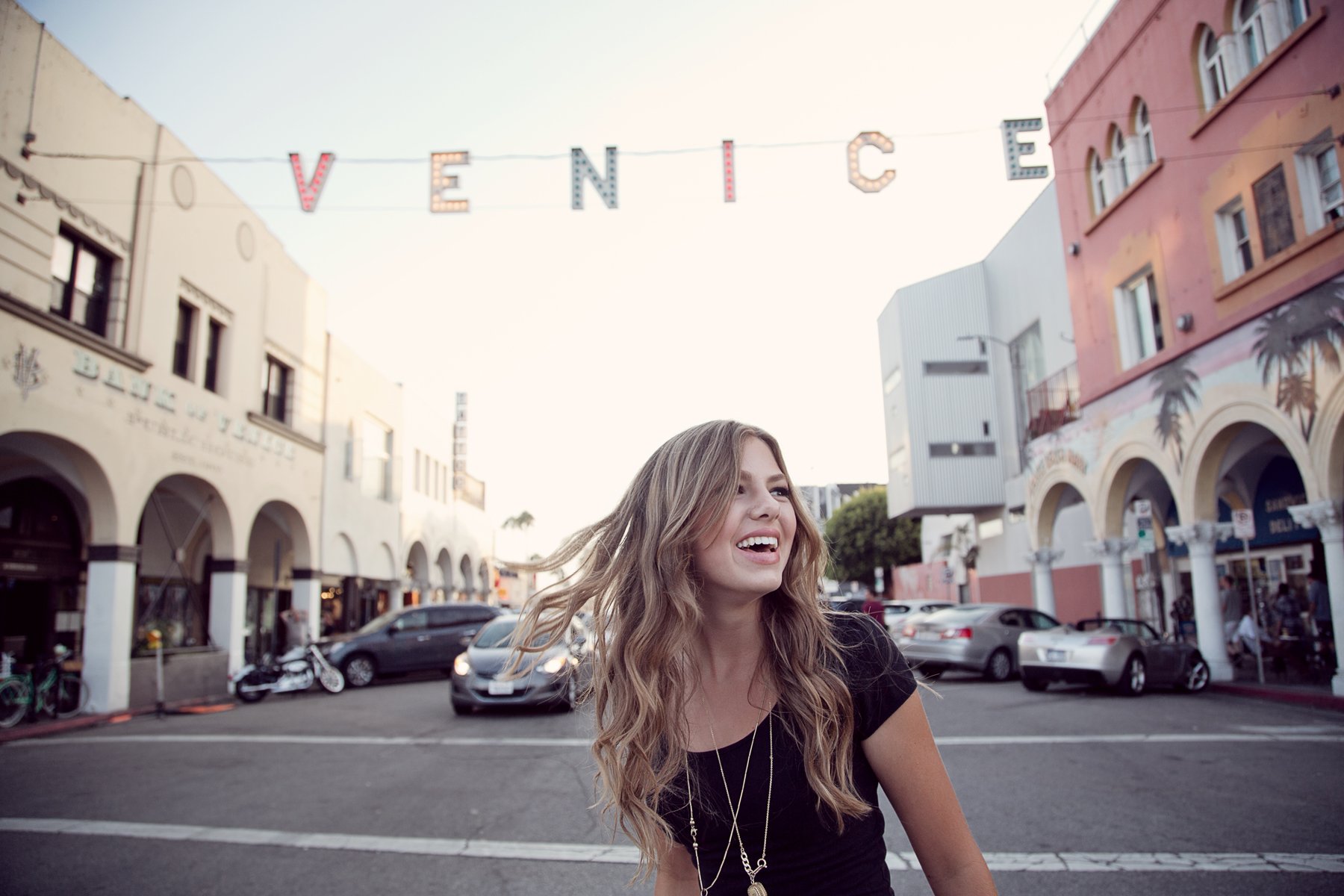 JOELSON_JOSIE_VENICE_001_WEBSITE.jpg