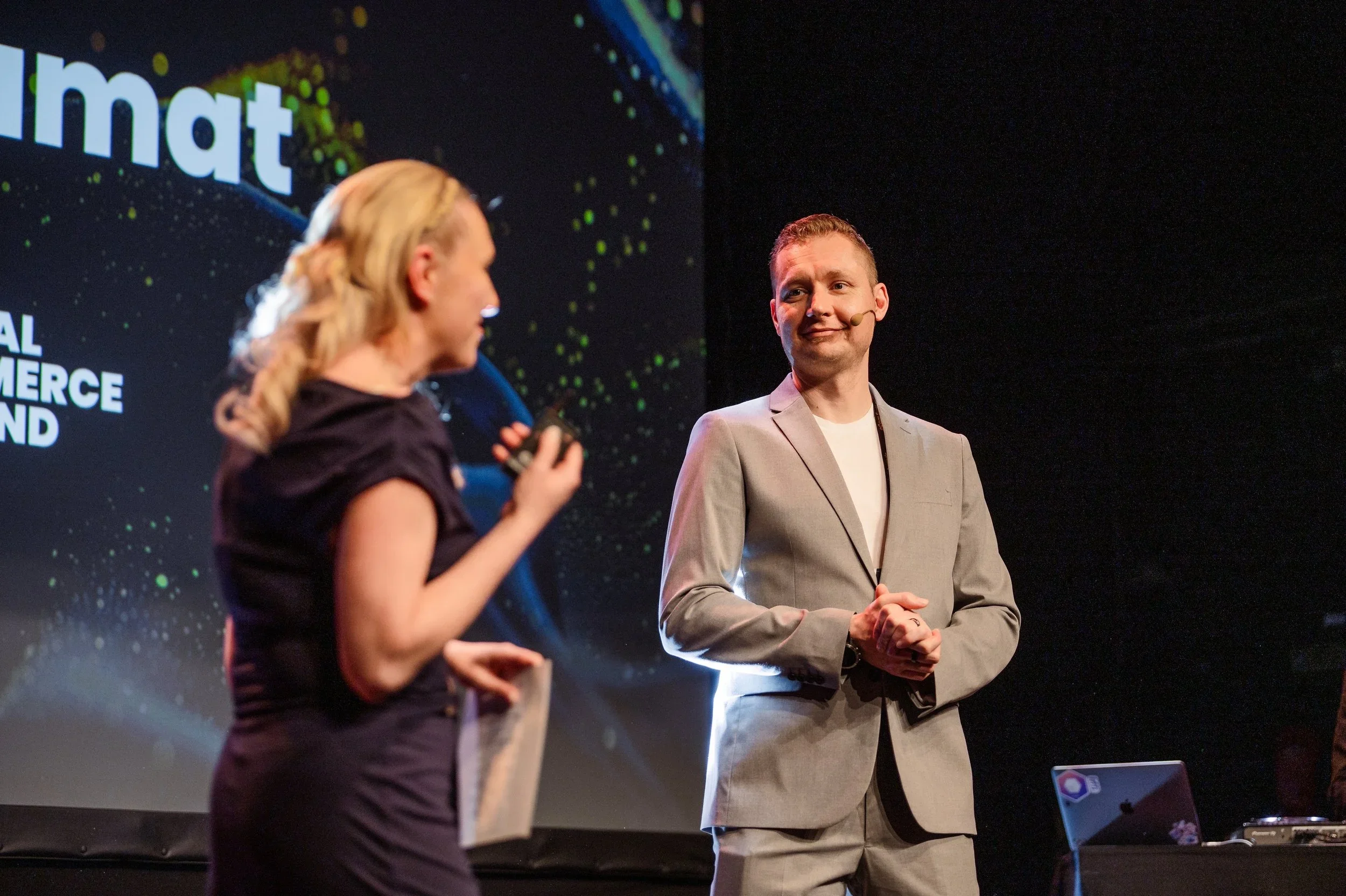 Digital Commerce Finland: yhteisö, joka korvasi sisäpiirit avoimuudella