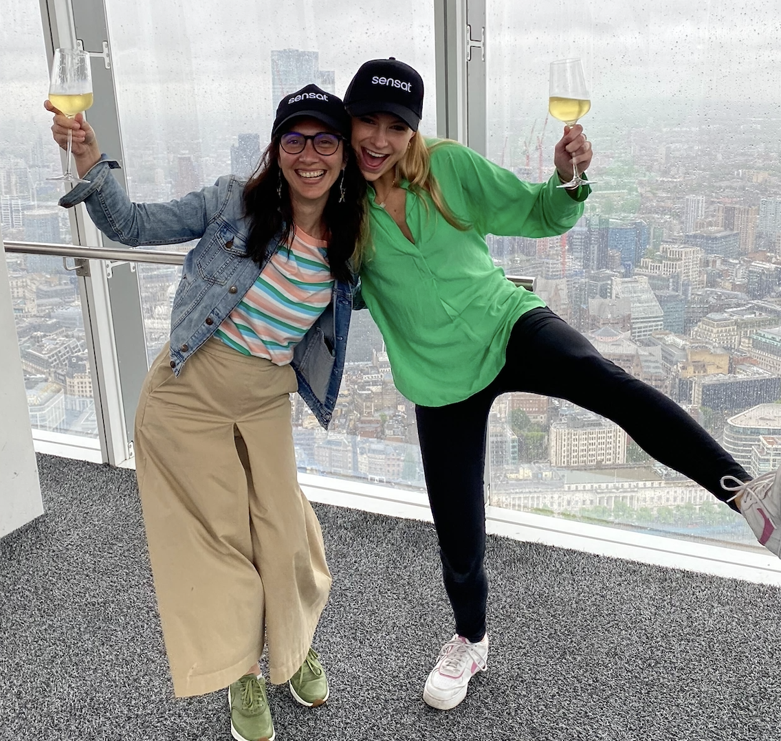 A team celebrating their win at the end of a London scavenger hunt