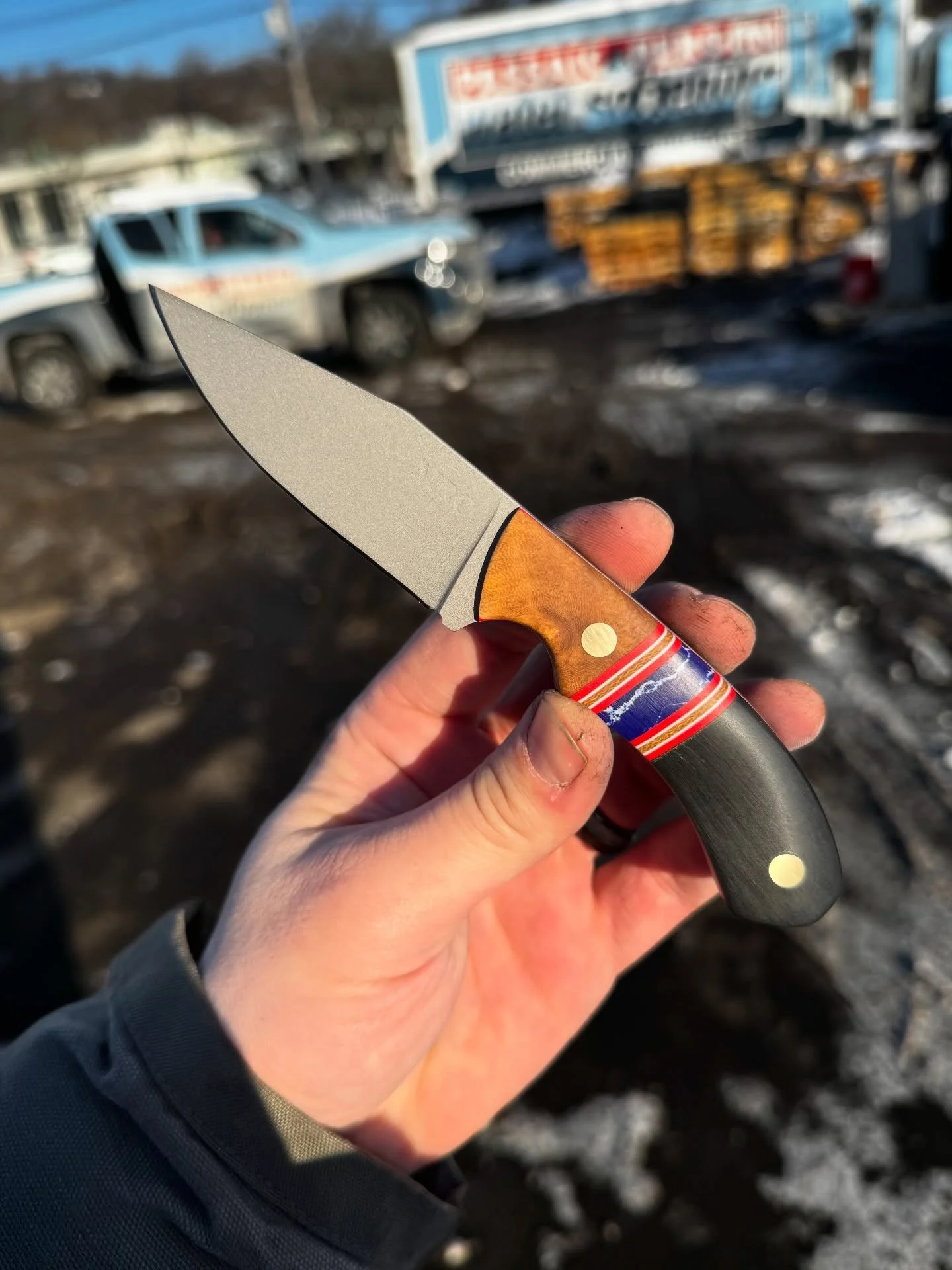 An American Emercy😍
.
Bead blasted Nitro-V Stainless and Stabilized Ambrosia from @nj_steelbaron 
TruStone, Micarta, G10, and Hardware from @makermaterialsupply 
.
This piece is already spoken for. Reach out if you want something similar!