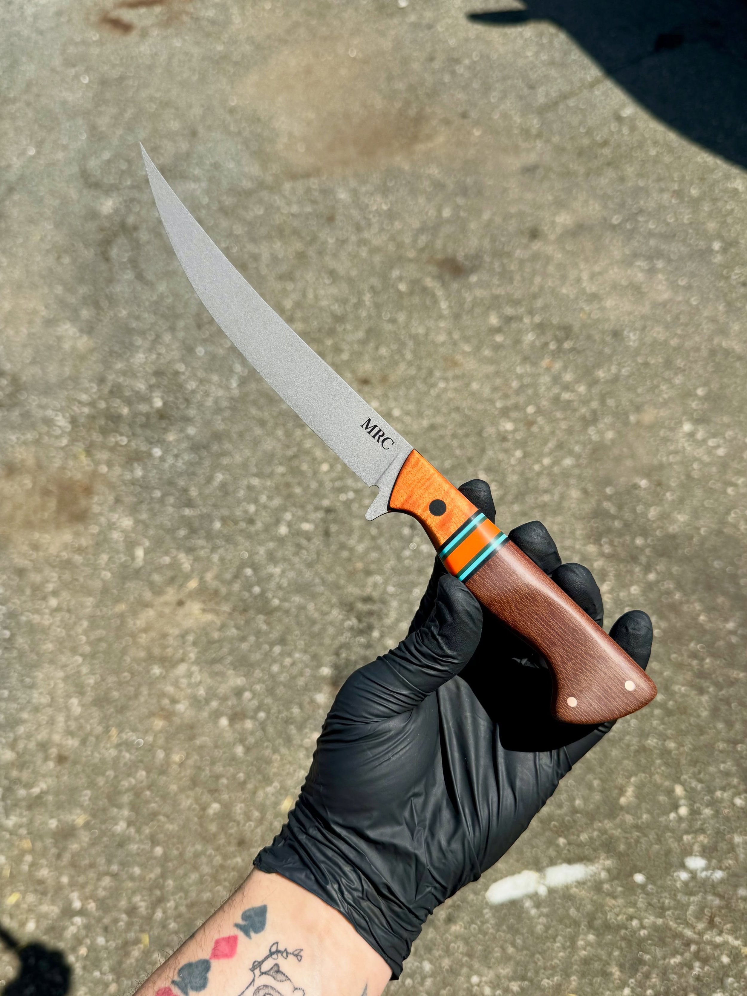 Here is my first attempt at a flexible boning tool and I&rsquo;m ecstatic with the outcome! 
.
Super thin &amp; blasted Nitro-V Stainless Steel from @nj_steelbaron 
Crosscut and Paper Micarta, G10, Curly Maple, and Hardware from @makermaterialsupply 
