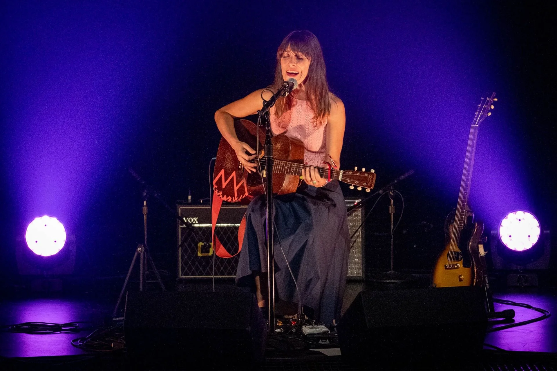 Feist-6-of-13.jpg
