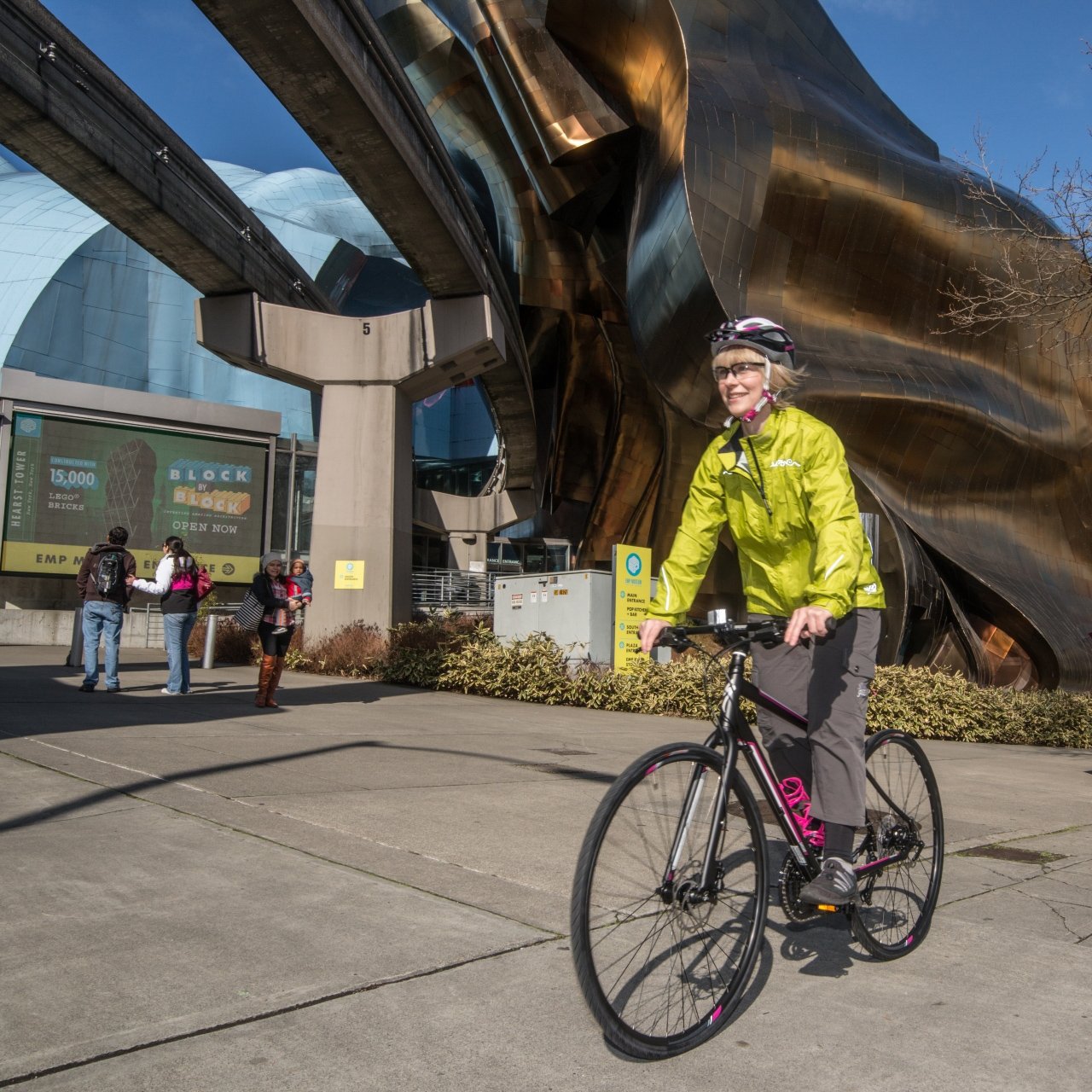 Specialized_Bicycle_05.jpg