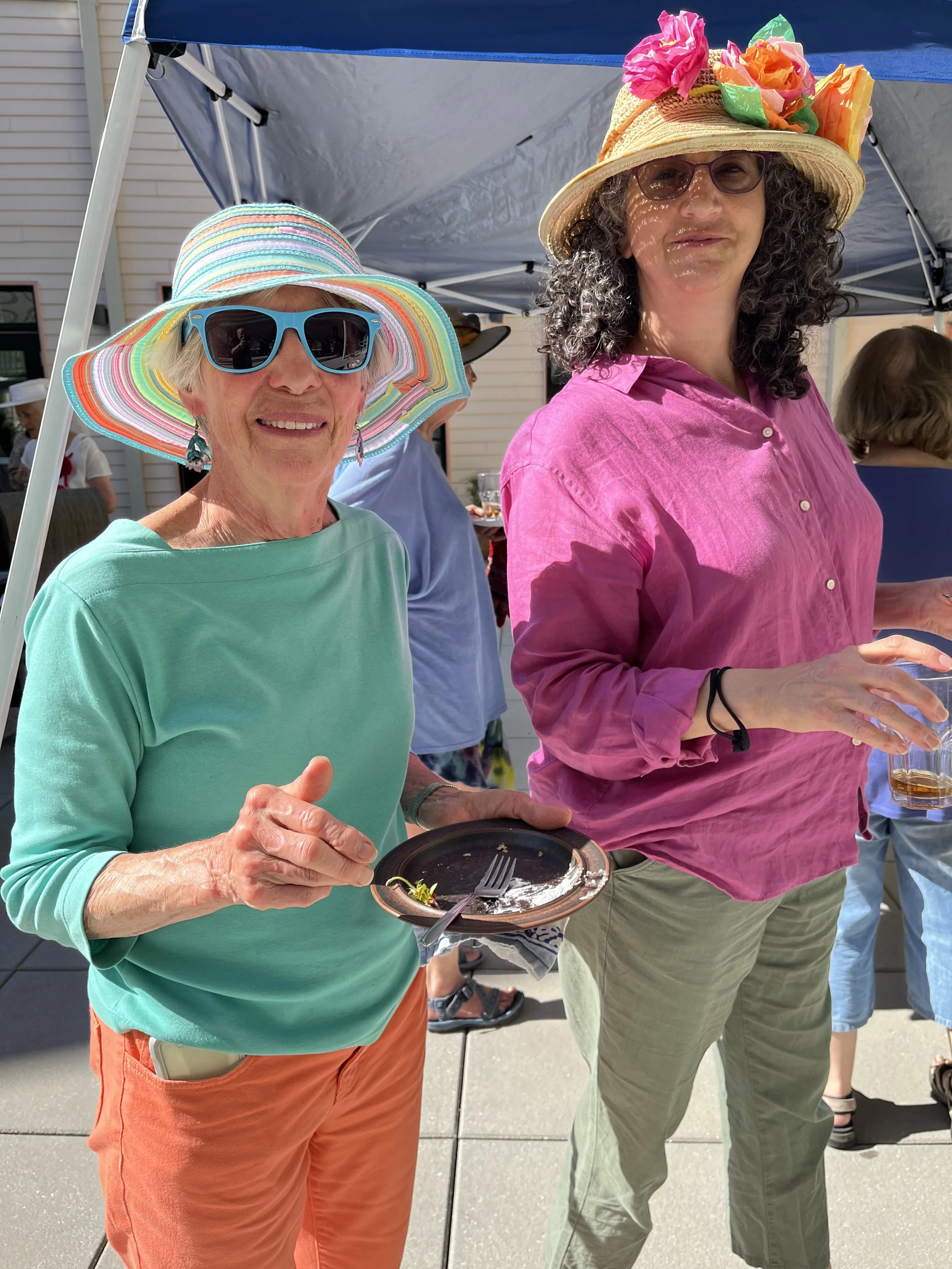 Garden party outfits