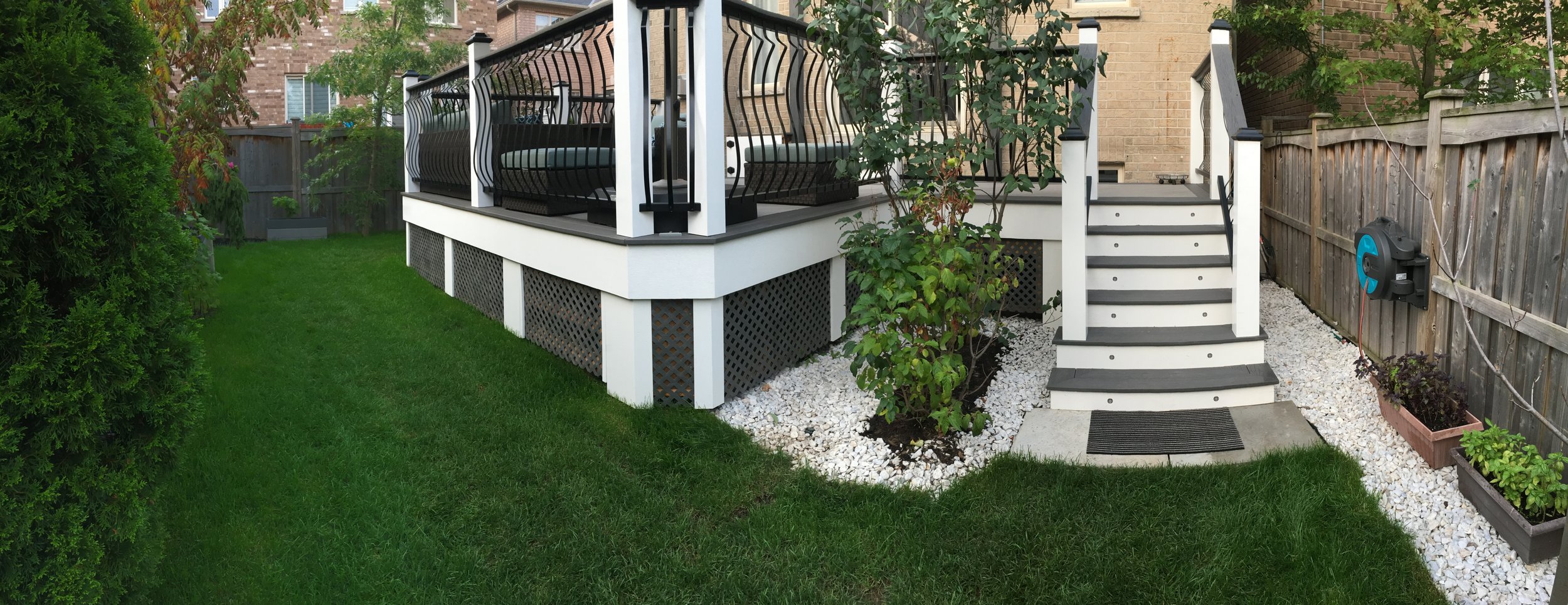 Decks and siding (7).JPG